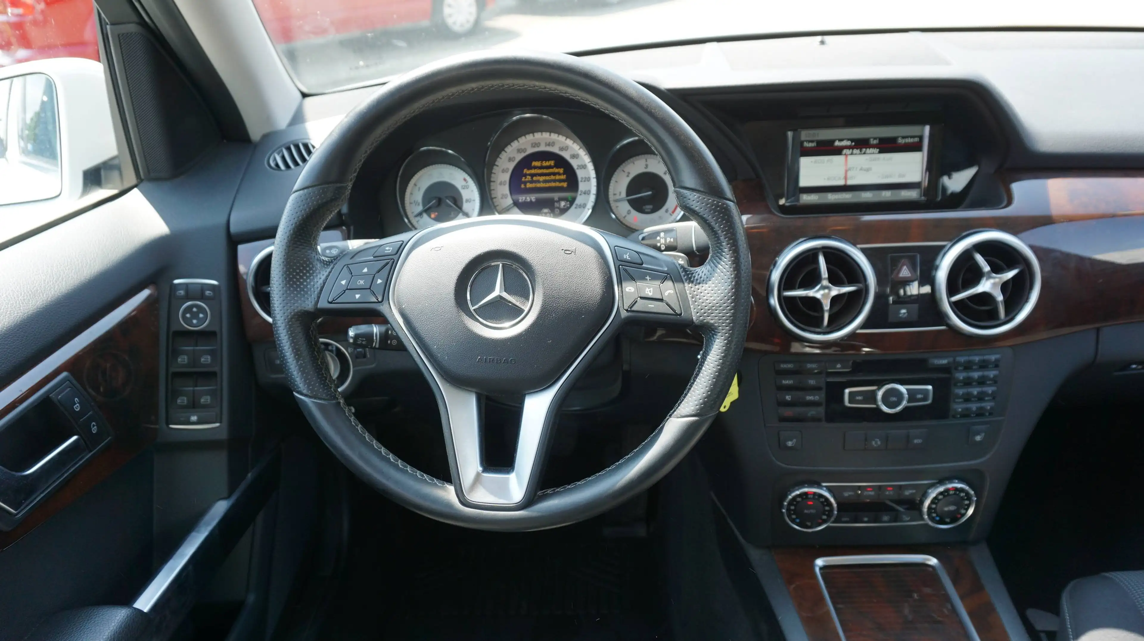 Mercedes-Benz GLK 220 GLK 220 4Matic 7G-TRONIC !! 1 Vorbesitzer !! Scheckheft gepflegt !! — photo 11