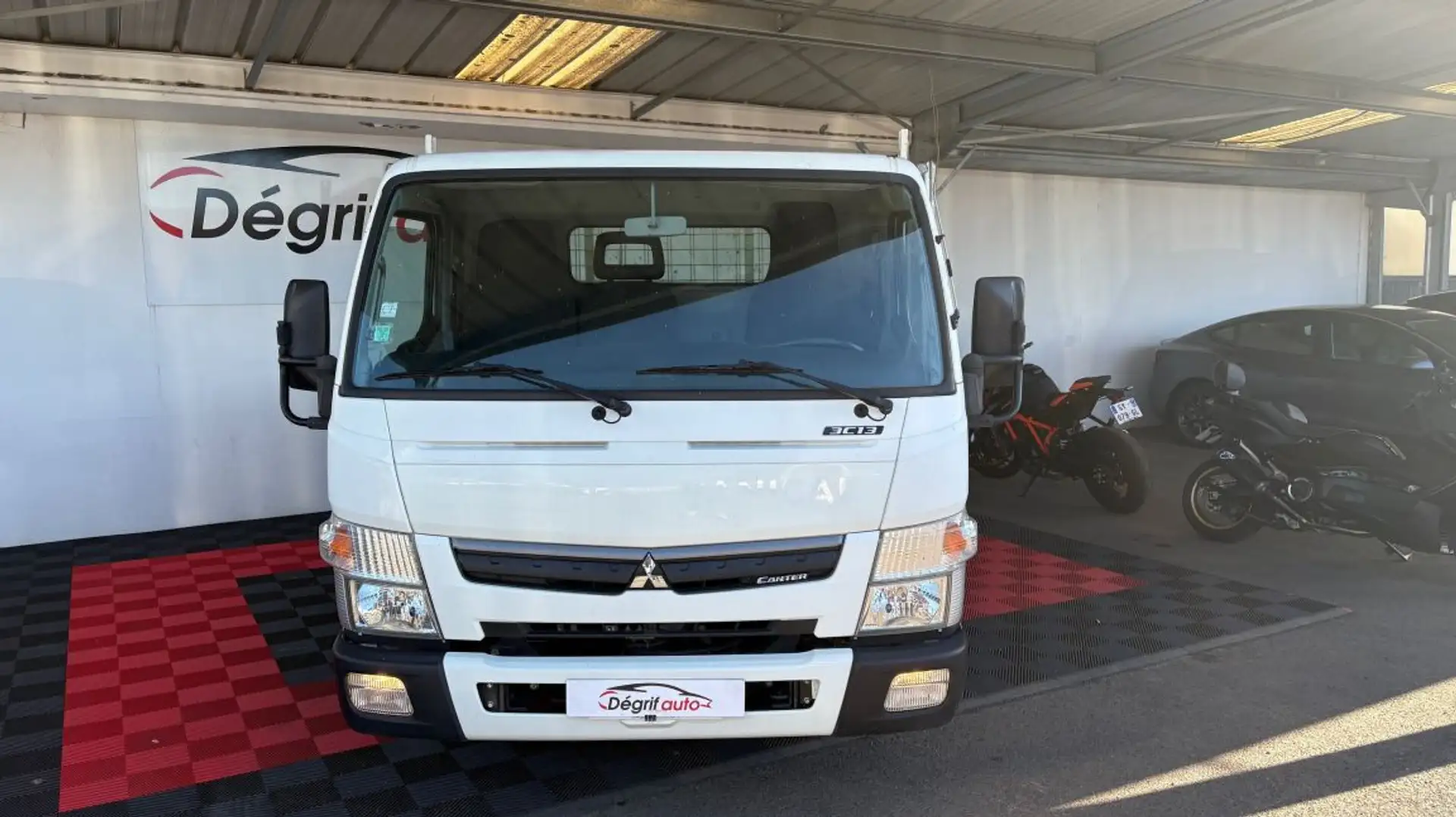 Mitsubishi Canter CLASSIC CHASSIS CABINE CLASSIC 3C13N39 Blanc - 2