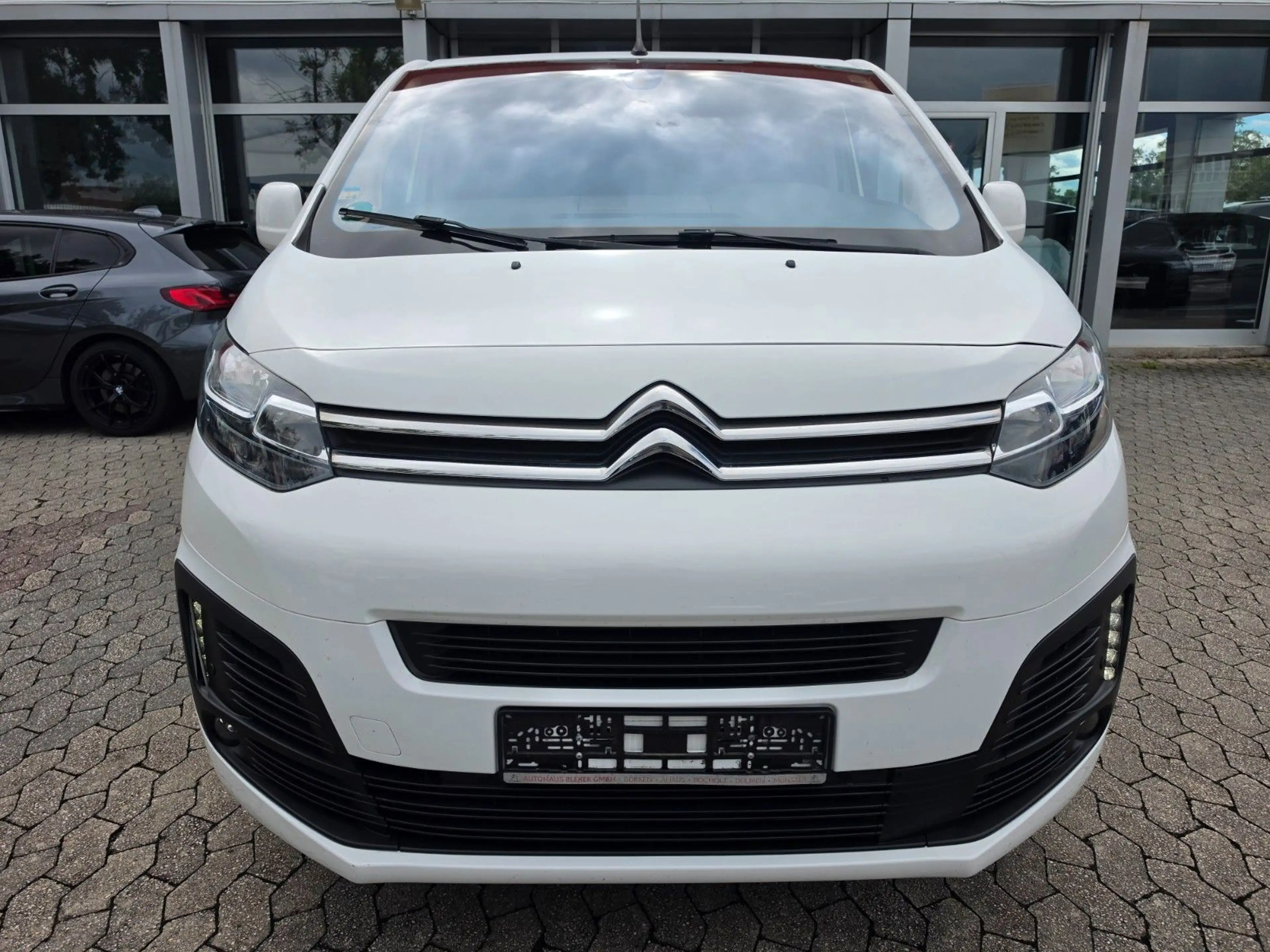 Citroen Spacetourer Feel M *Rollstuhl-Rampe*Behinderten — photo 2