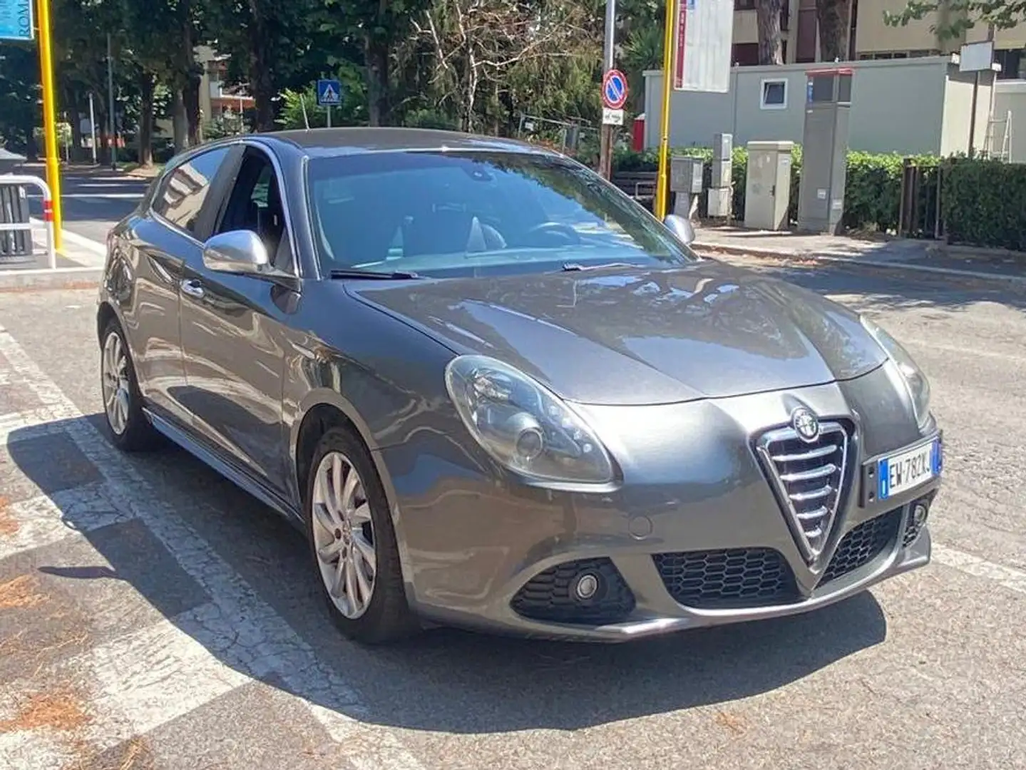 Alfa Romeo Giulietta Giulietta III 20102.0 jtdm(2) Exclusive 140cv Grigio - 1