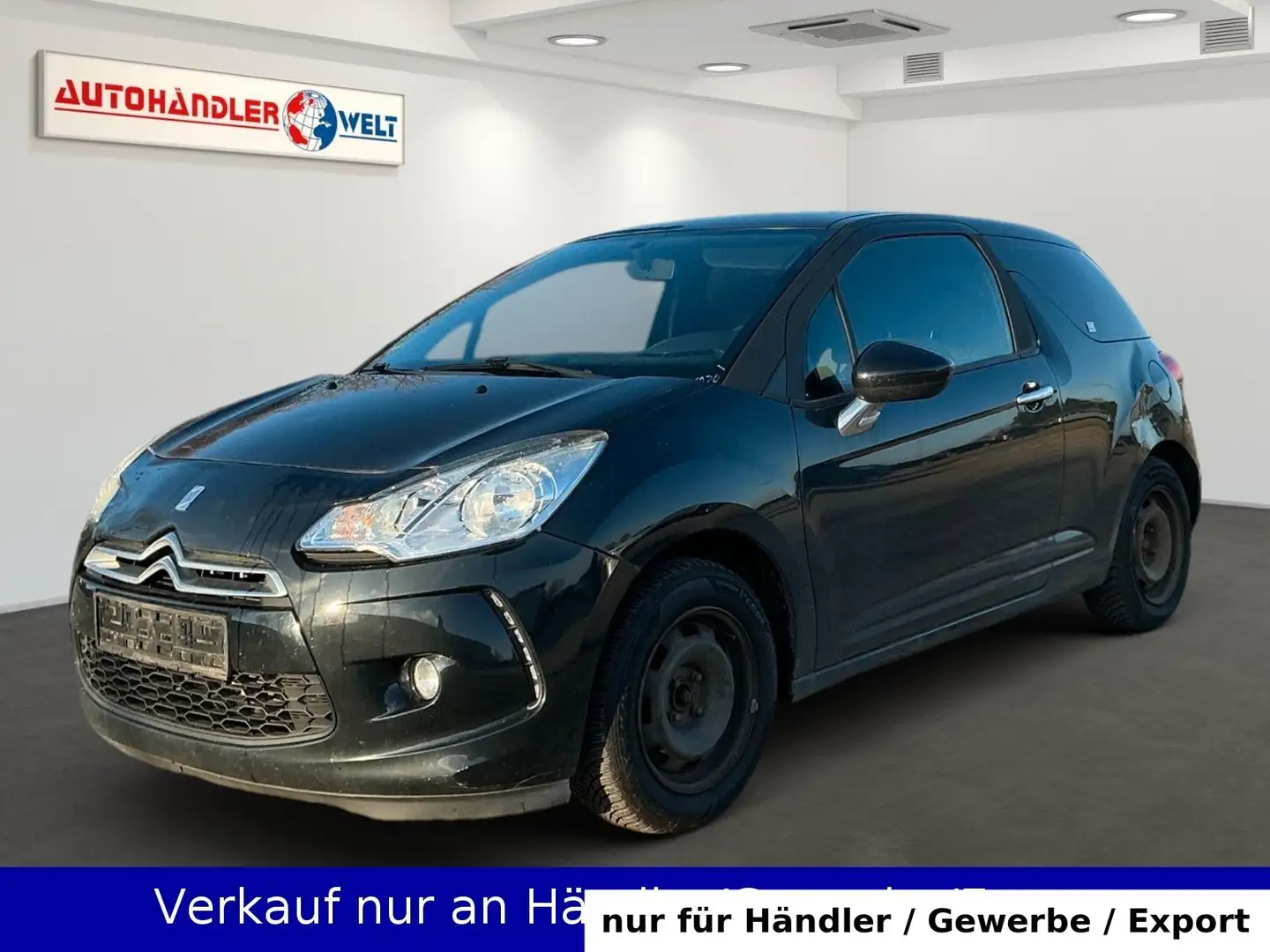 Citroen DS3 1.4 VTi 95 Chic Schwarz - 1