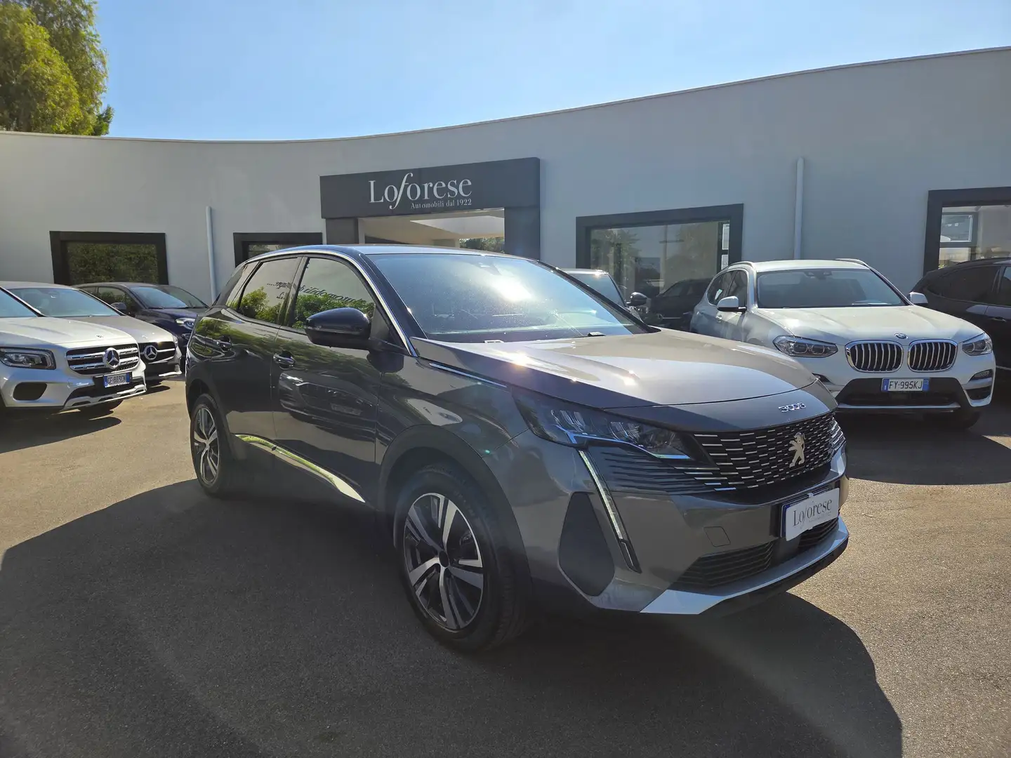 Peugeot 3008 3008 1.5 bluehdi Allure Pack s Grau - 2