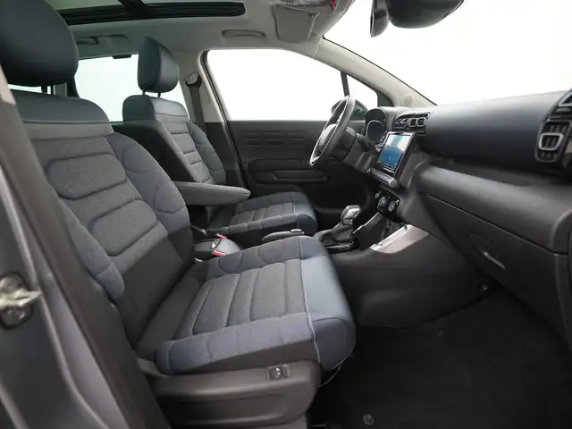Citroen C3 Aircross view 3