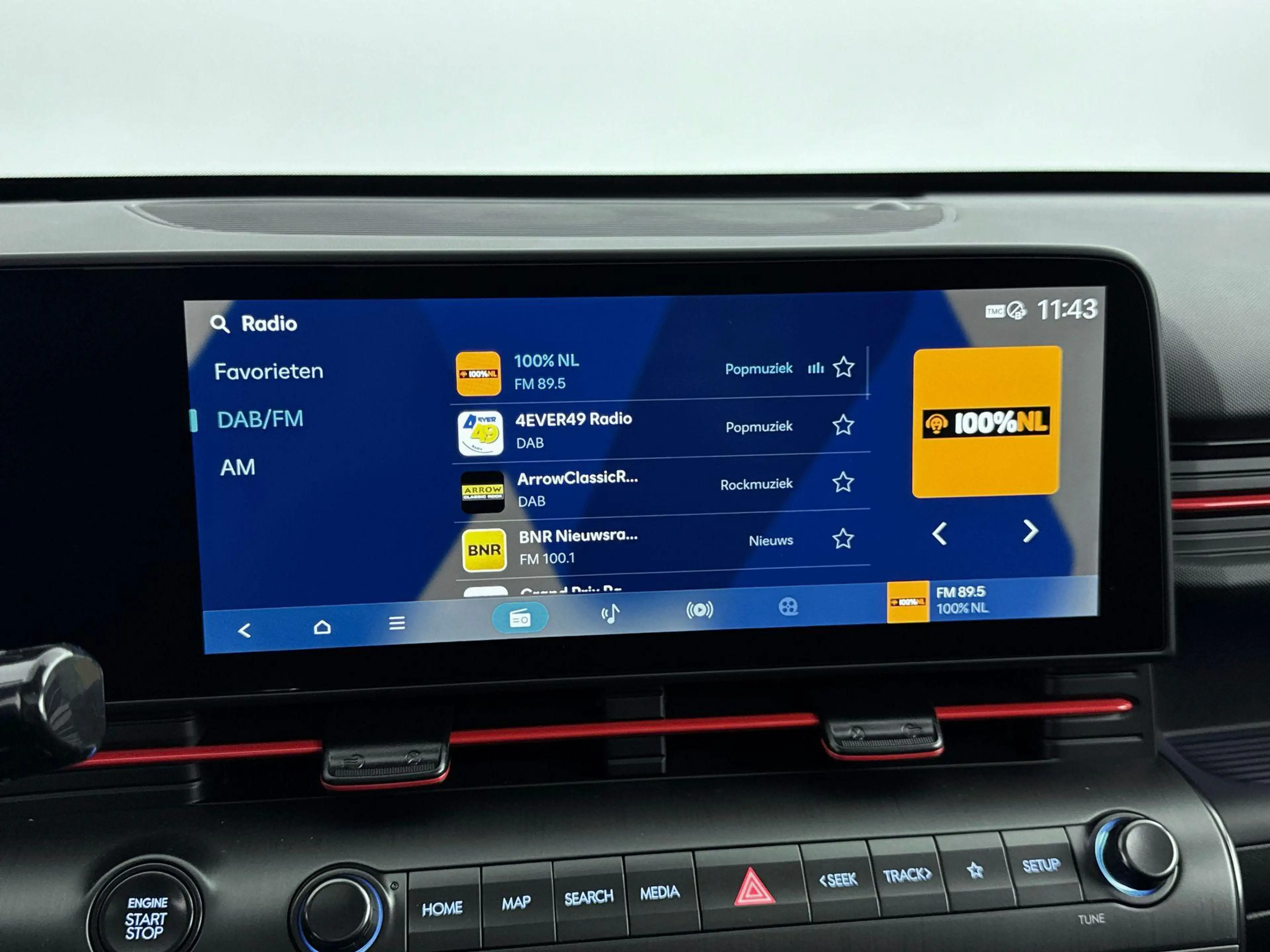 Hyundai KONA 1.6 GDI HEV N Line Sky Panoramadak | 19 Inch velge — photo 13