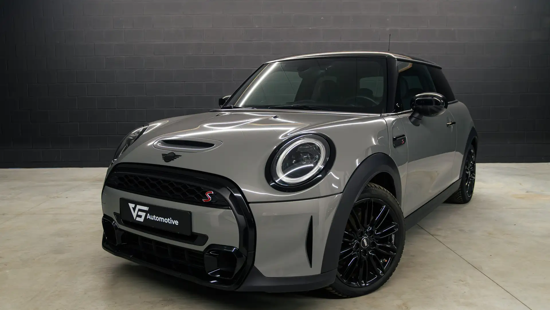 MINI Cooper S 2.0 Classic trim | Premium | LED | Apple carplay Gris - 1