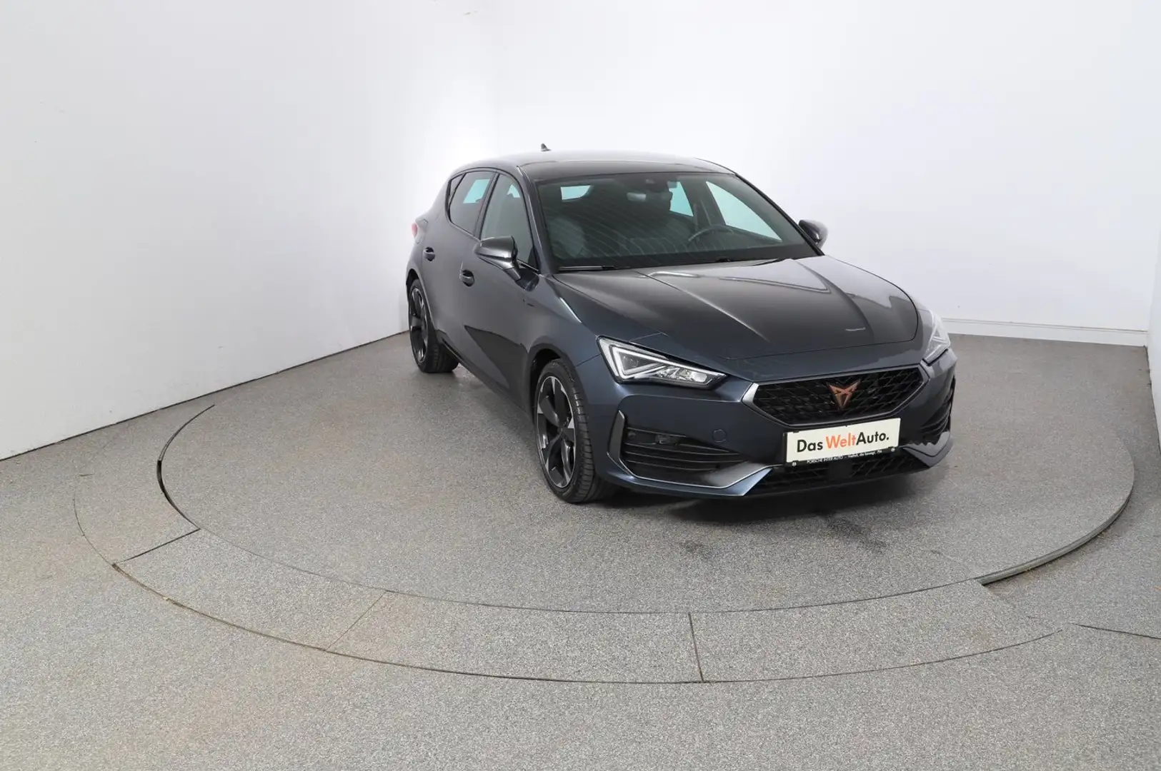 CUPRA Leon 1.5 TSI 150 PS ACT Grau - 2
