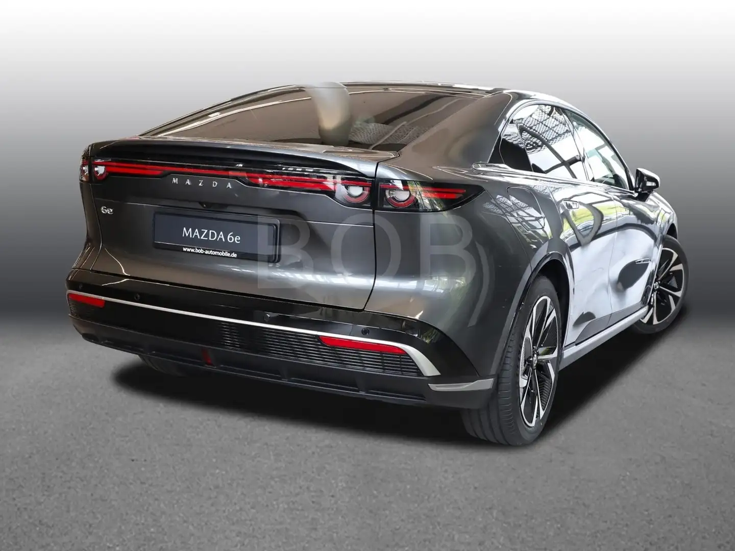 Mazda 6 EV 1AT RWD Takumi Plus LEDER NAVI SHZ Gris - 2