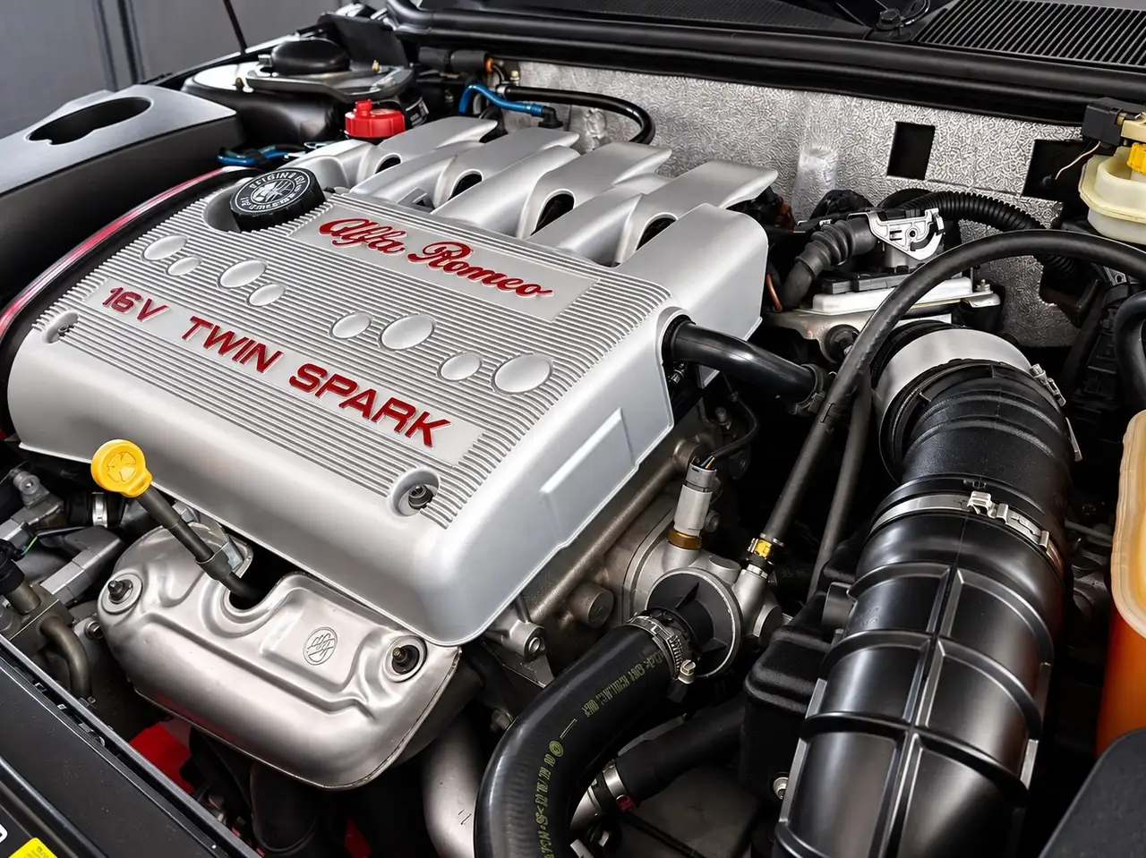 Alfa Romeo Gtv 2.0i 16V Twin Spark cat L, foto 12