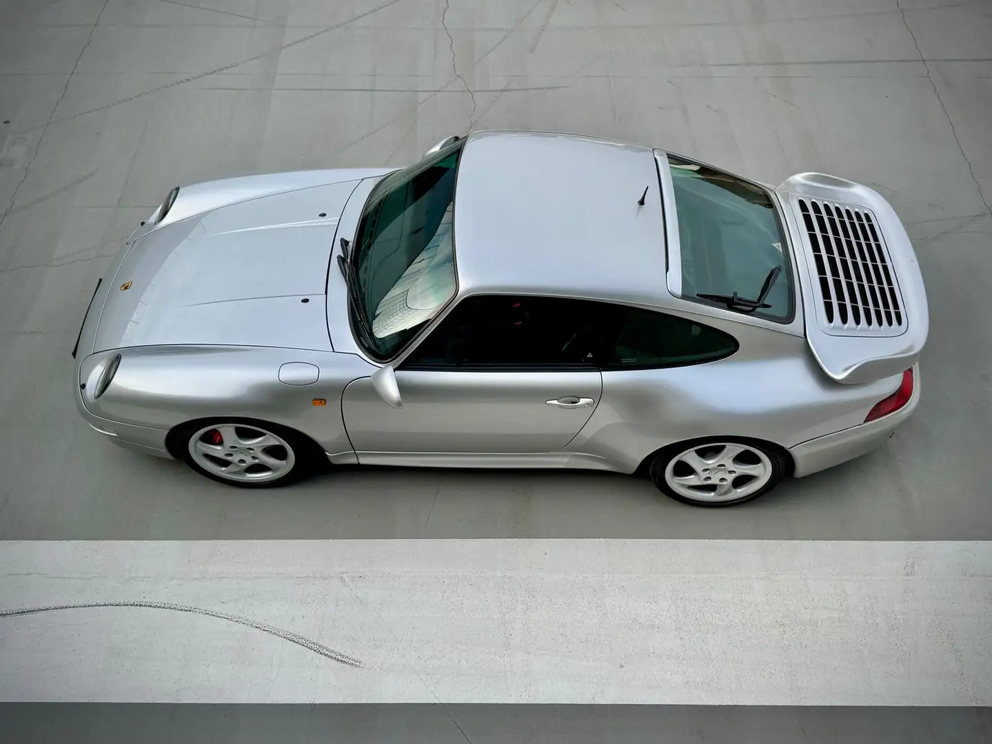 Porsche 911 -993-3.6 Turbo-complete history Argent - 2