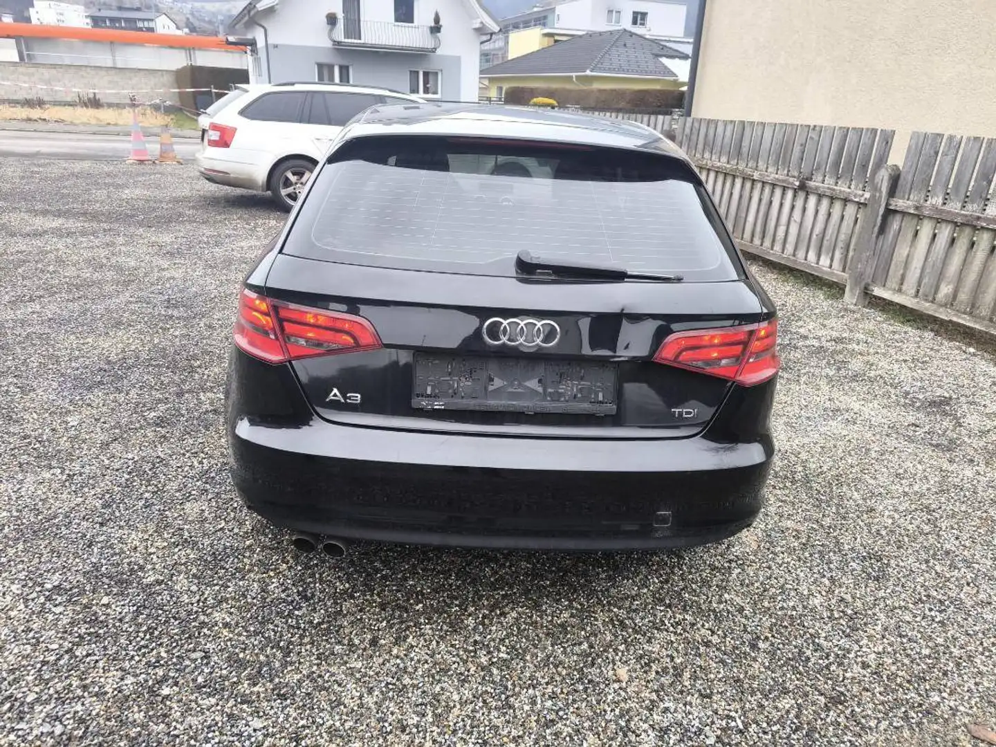 Audi A3 A3 SB Daylight 2,0 TDI Daylight Schwarz - 2