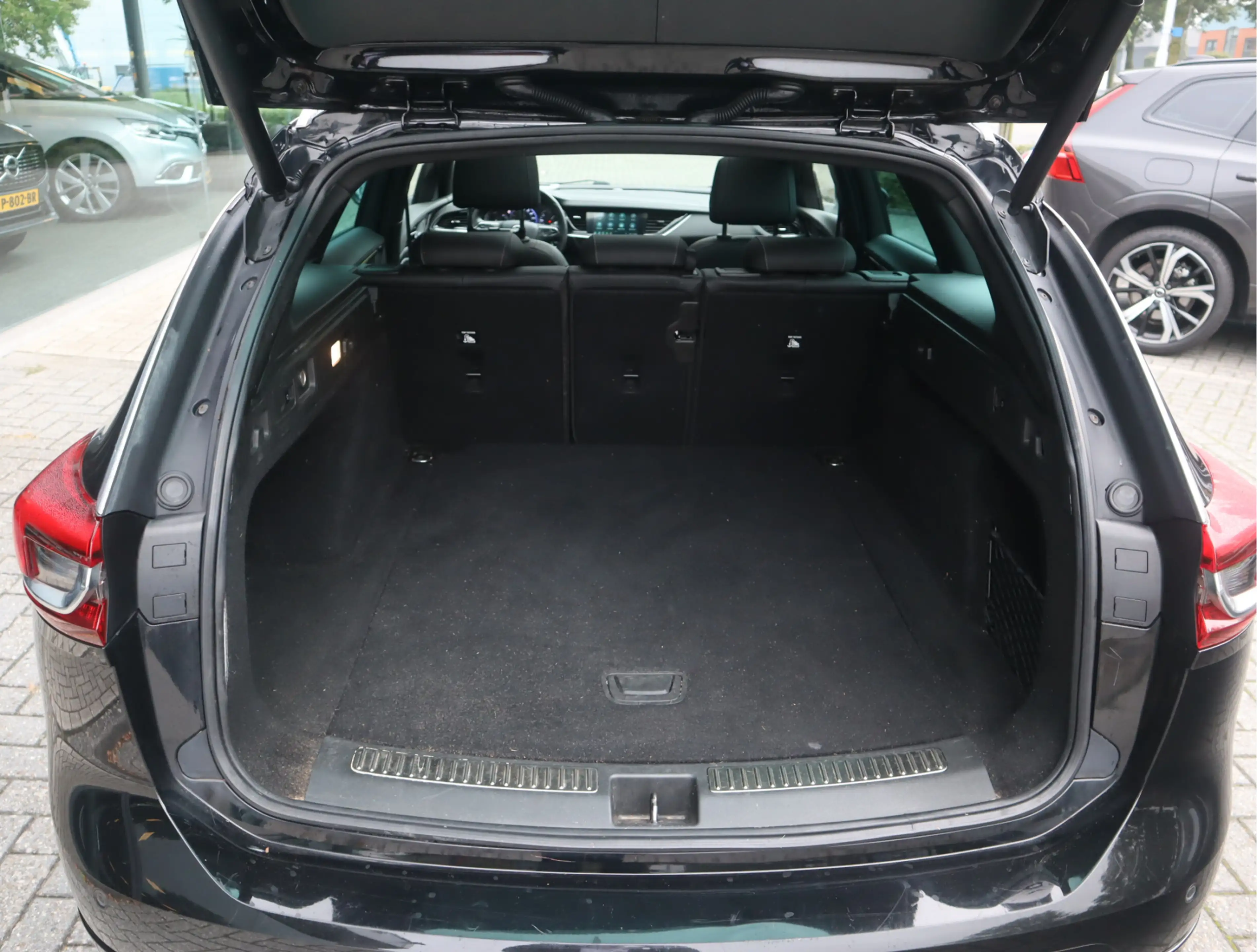 Opel Insignia Sports Tourer 1.5 Turbo Innovation Leder, sportsto — photo 8