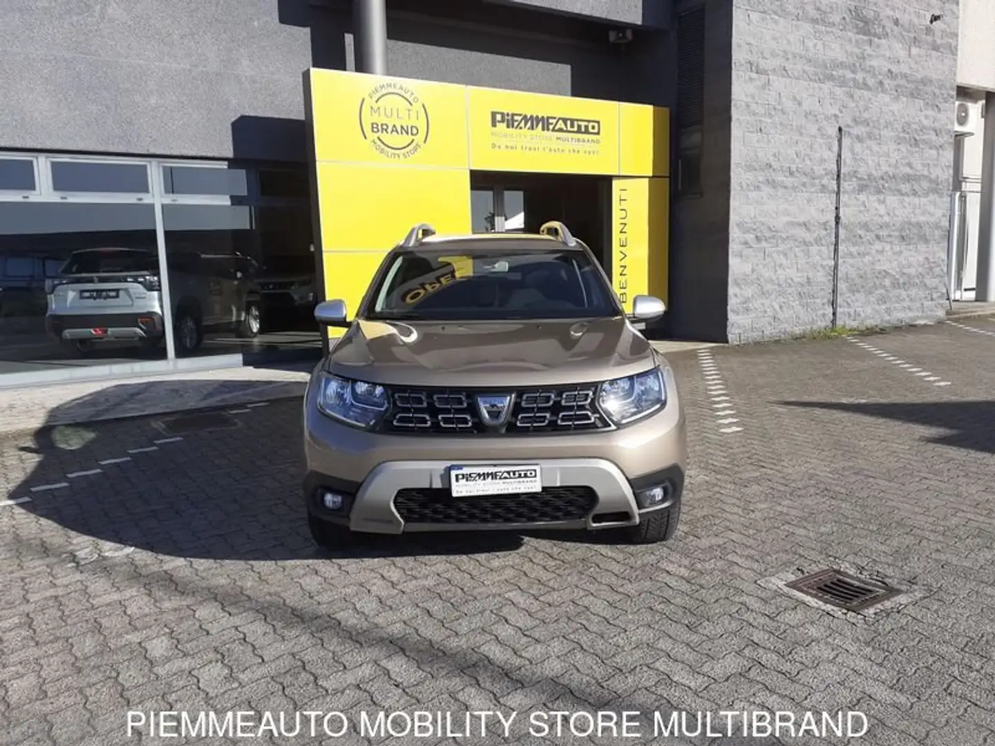Dacia Duster Duster 1.5 dCi 110CV 4x4 Lauréate Or - 2