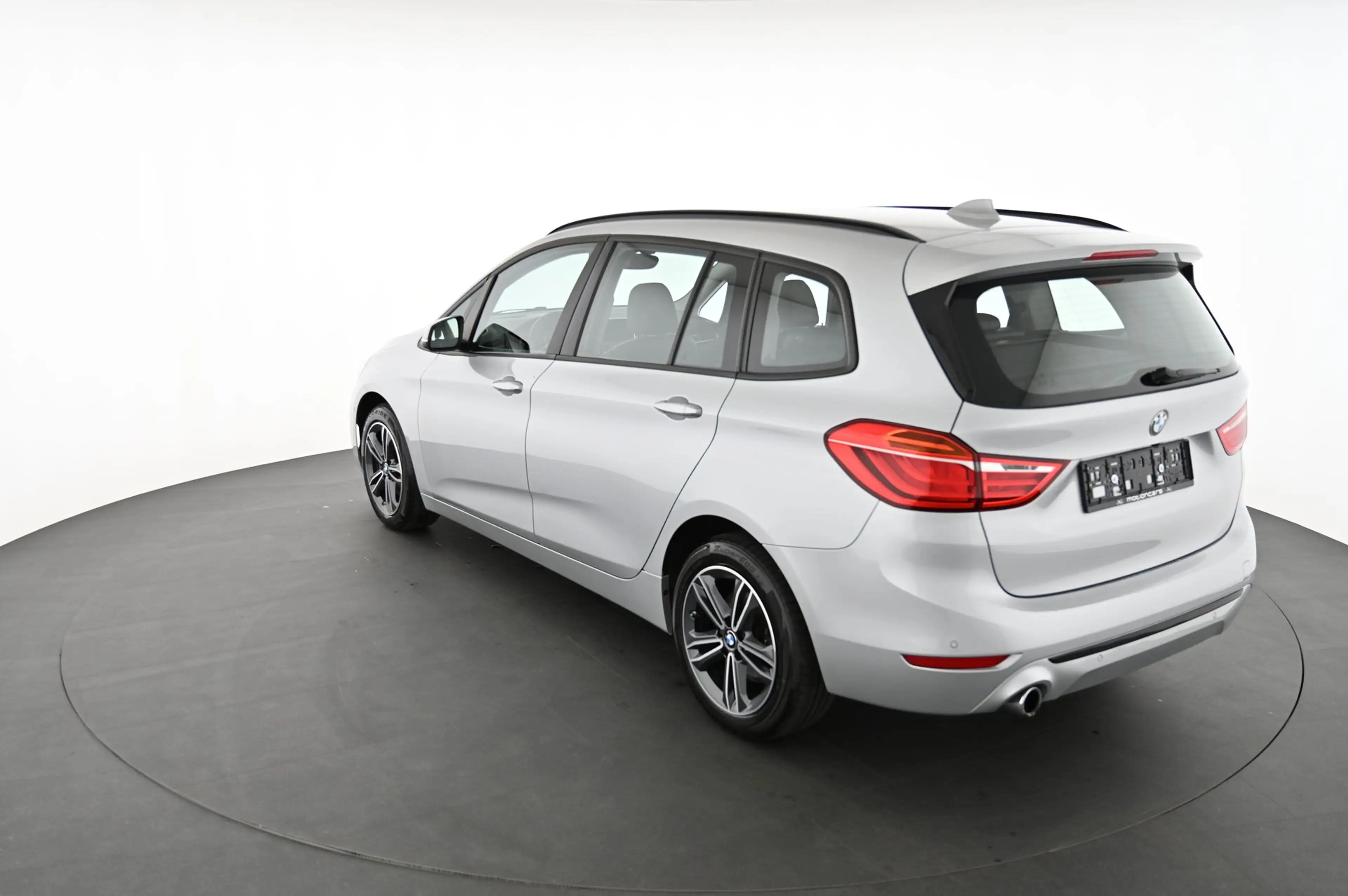 BMW 216 d Gran Tourer  Pickerl NEU — photo 9