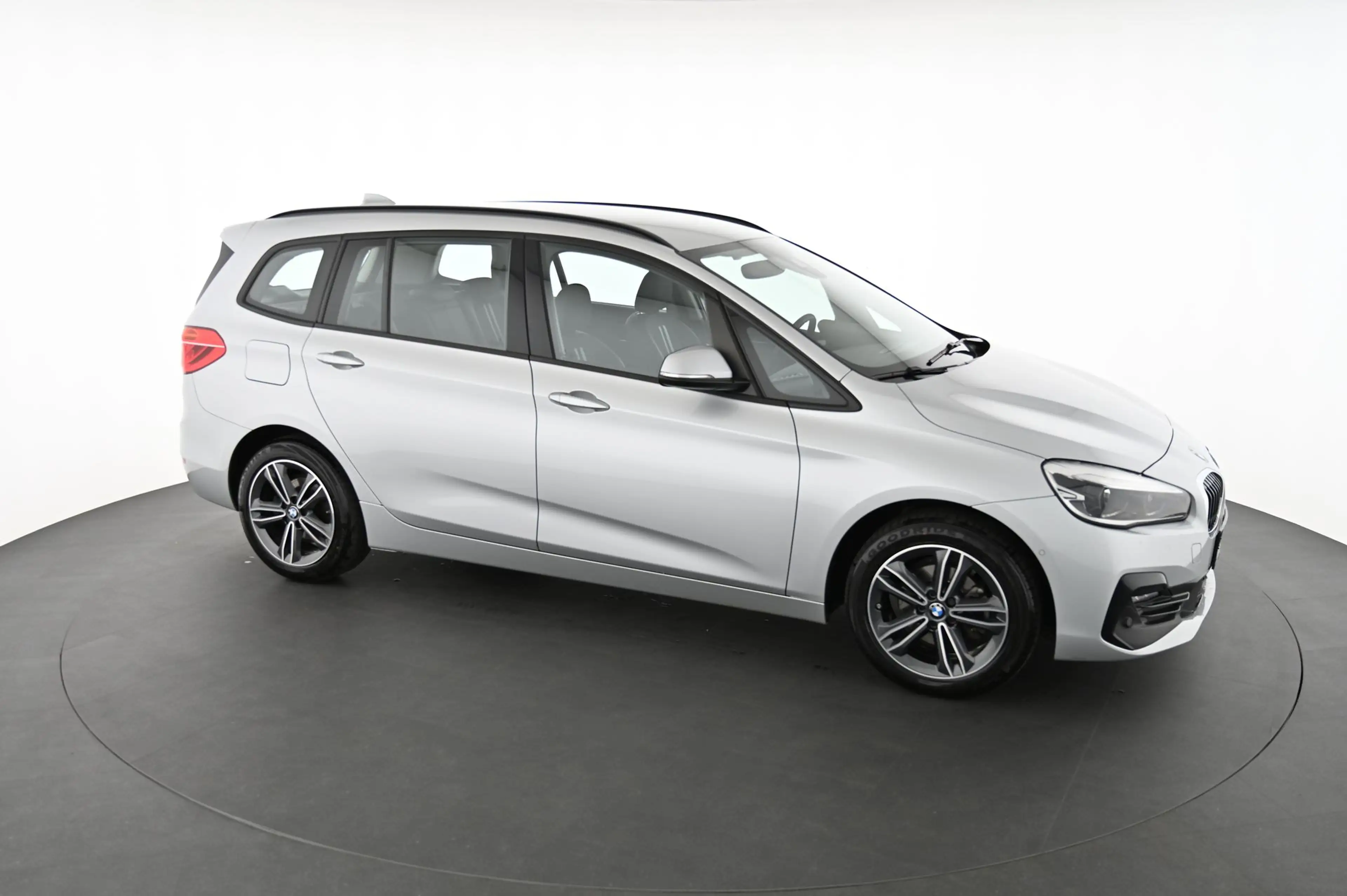 BMW 216 d Gran Tourer  Pickerl NEU — photo 8