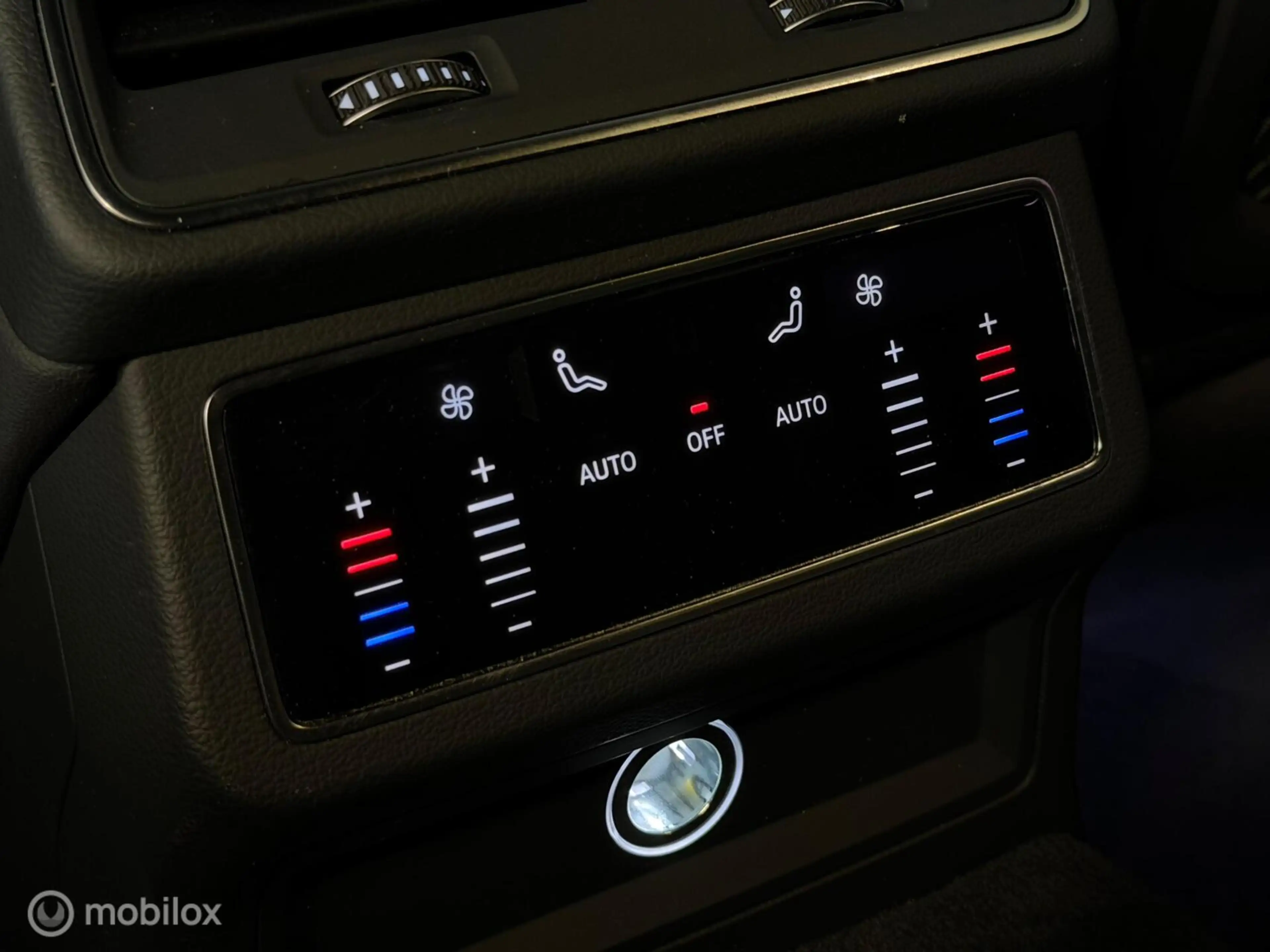 Audi RS6 A6 Avant TFSI quattro Panorama/Keramisch/Dynamic+/ — photo 42
