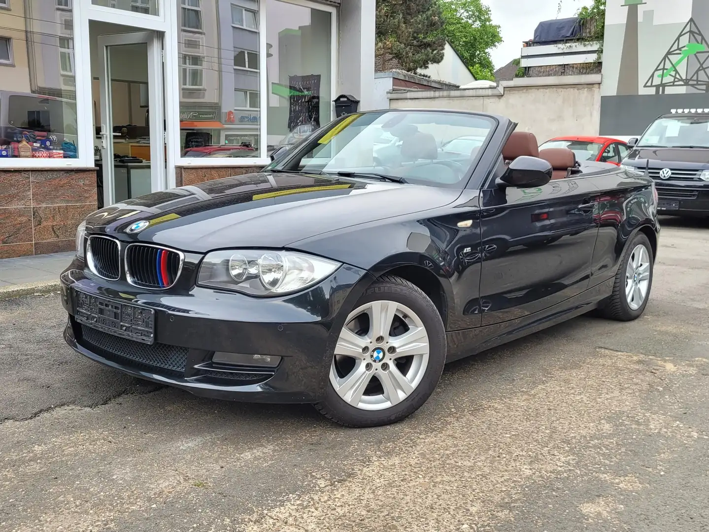 BMW 118 i Cabrio M-Paket*Sport*Alu*Leder*Memory*PDC*SH*AUX Schwarz - 2