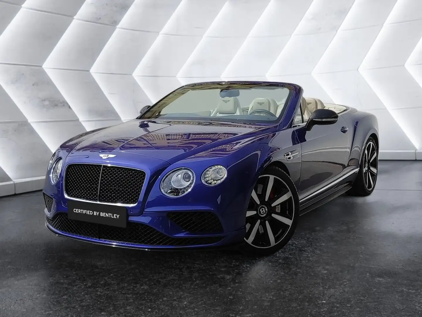 Bentley Continental GT V8 S Convertible Blauw - 1