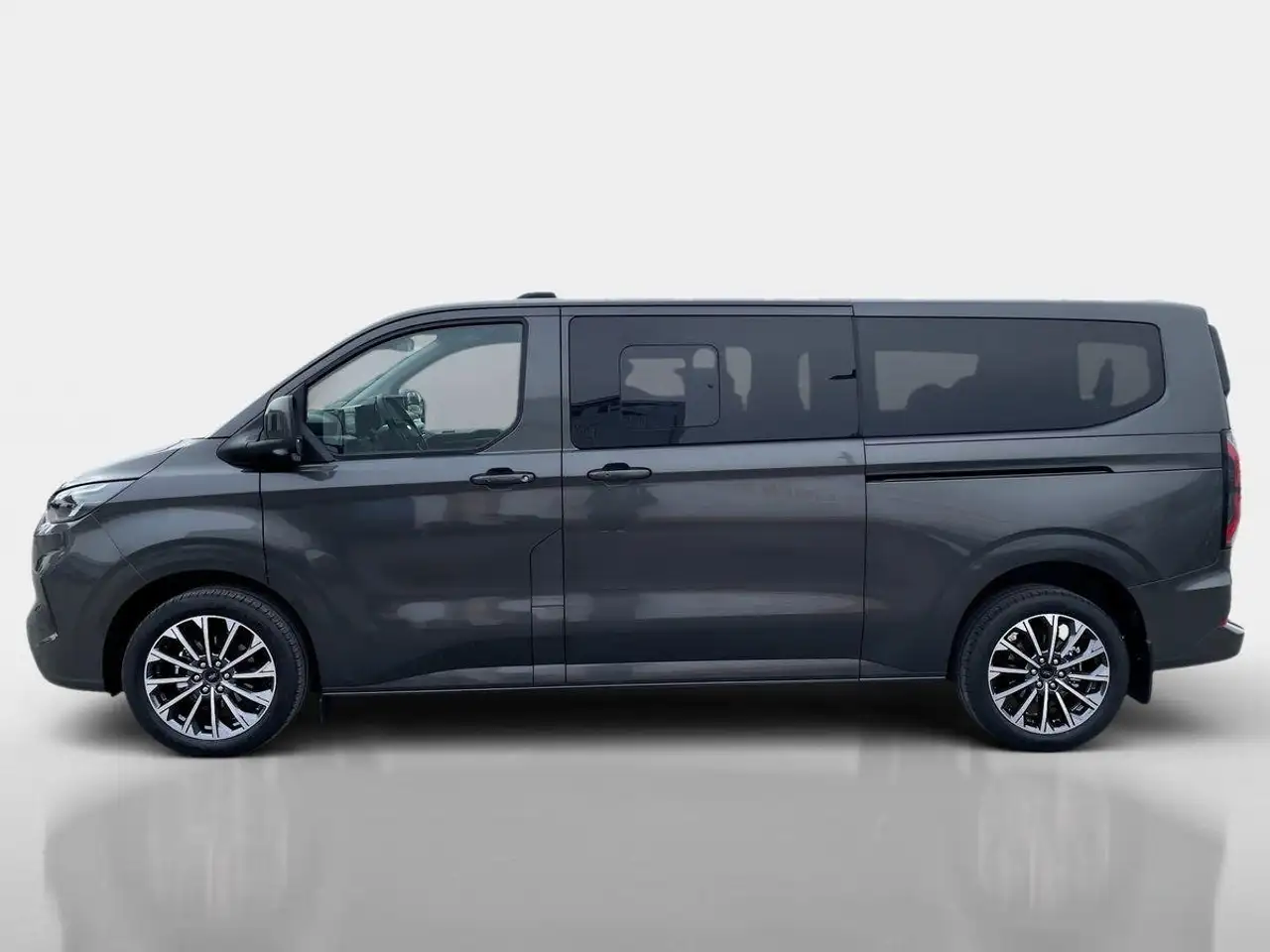 Ford Tourneo Custom L2 Titanium X 8S 5Jahre+AHK+Leder+Navi+360+19Z+ACC 3