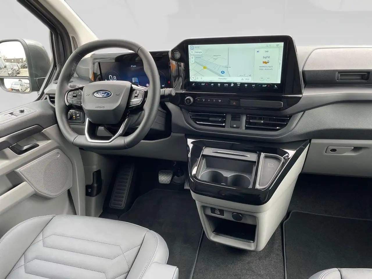 Ford Tourneo Custom L2 Titanium X 8S 5Jahre+AHK+Leder+Navi+360+19Z+ACC 14