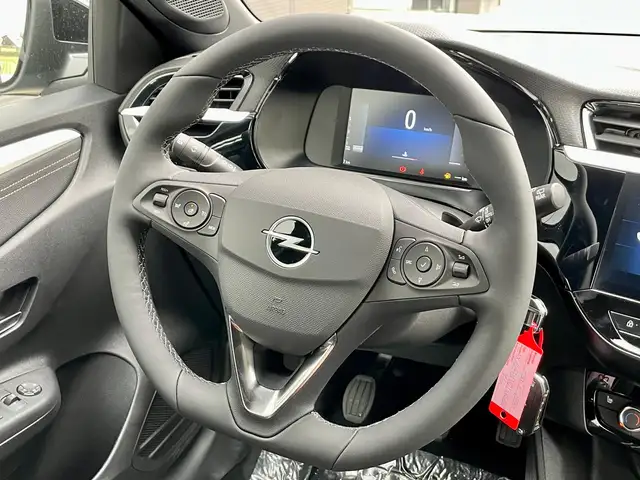 Opel Corsa view 11