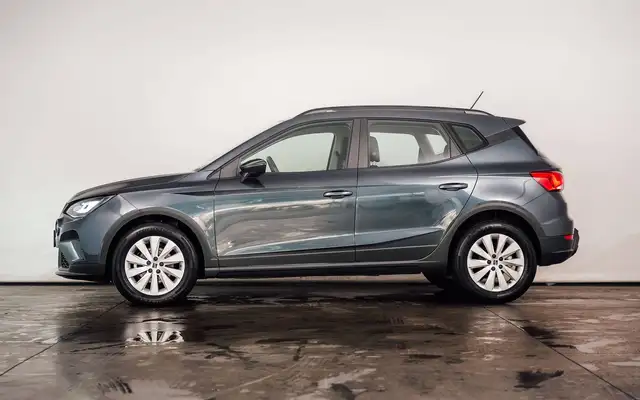 Seat Arona view 2