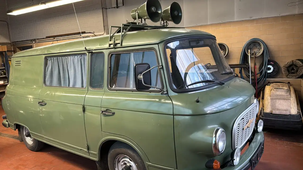 B1000 RFT Funk & Abhörwagen Stasi DDR Rarität, foto 8