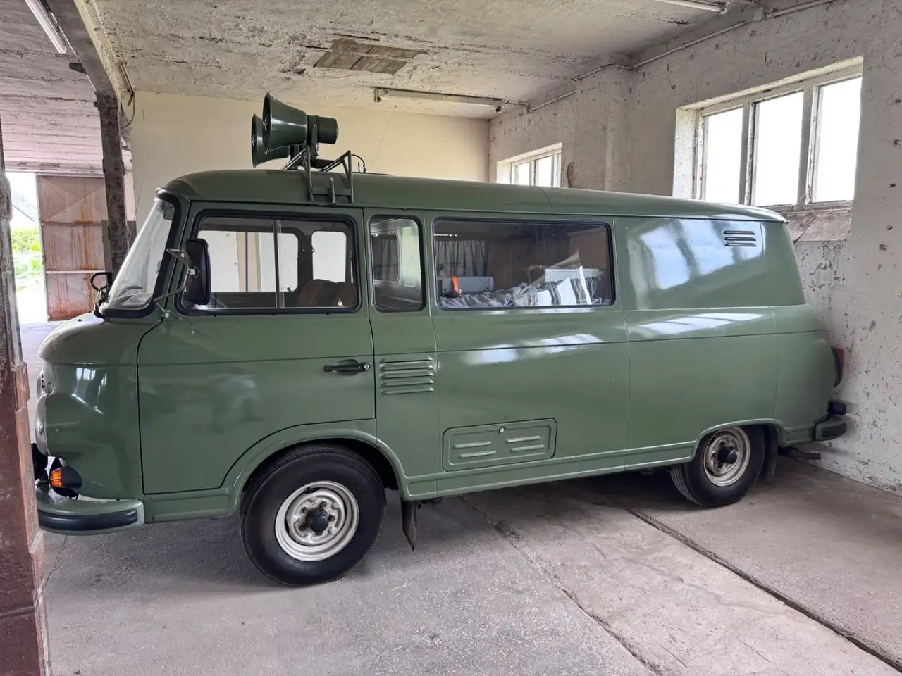 B1000 RFT Funk & Abhörwagen Stasi DDR Rarität, foto 2