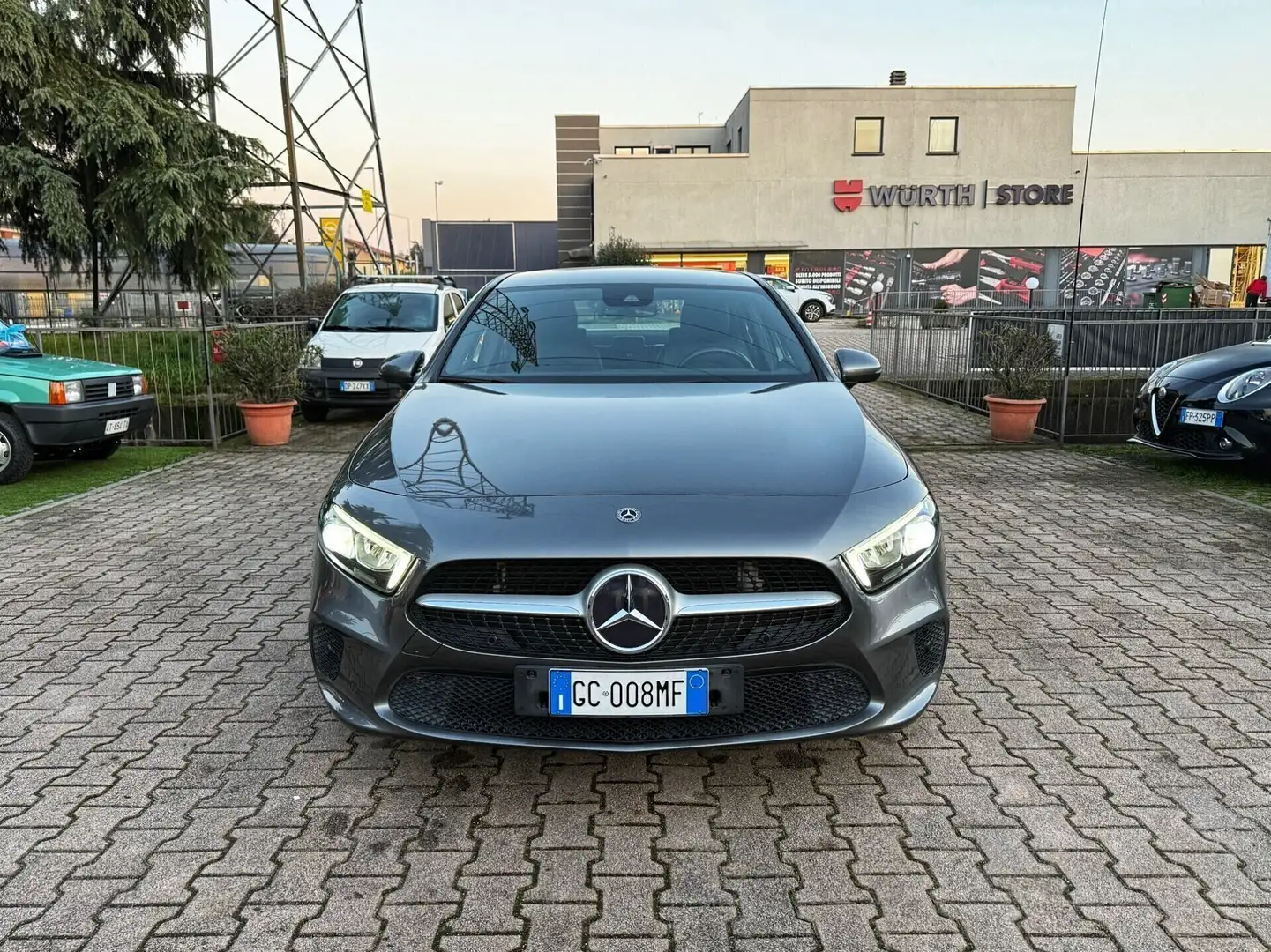 Mercedes-Benz A 200 A 200 Automatic SEDAN NAVIGA TELECAMERA CRUISE SEN Grigio - 2
