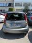 Suzuki Splash 1.0 L E5 - thumbnail 2