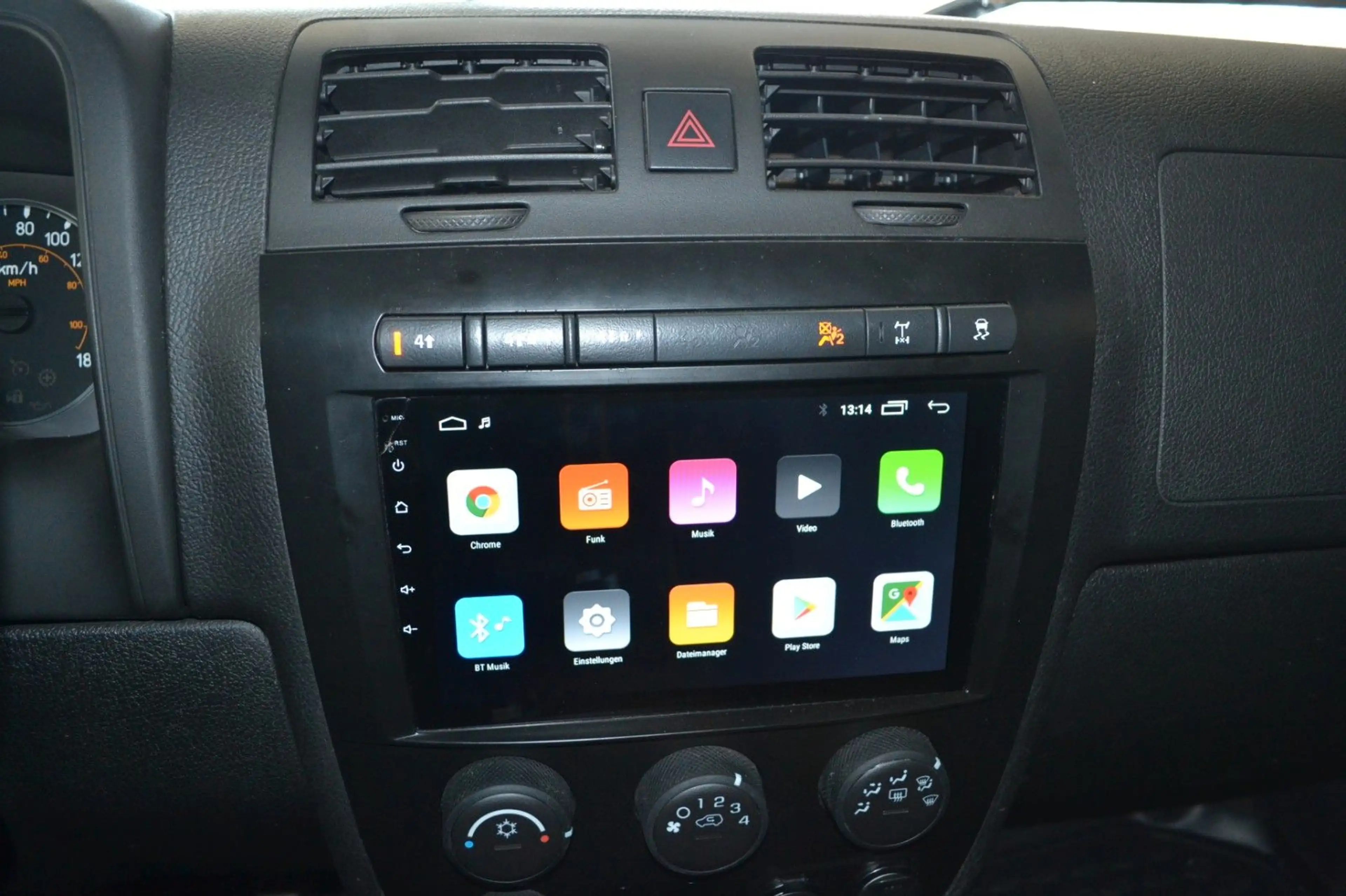 HUMMER H3 3,7 4WD — photo 11