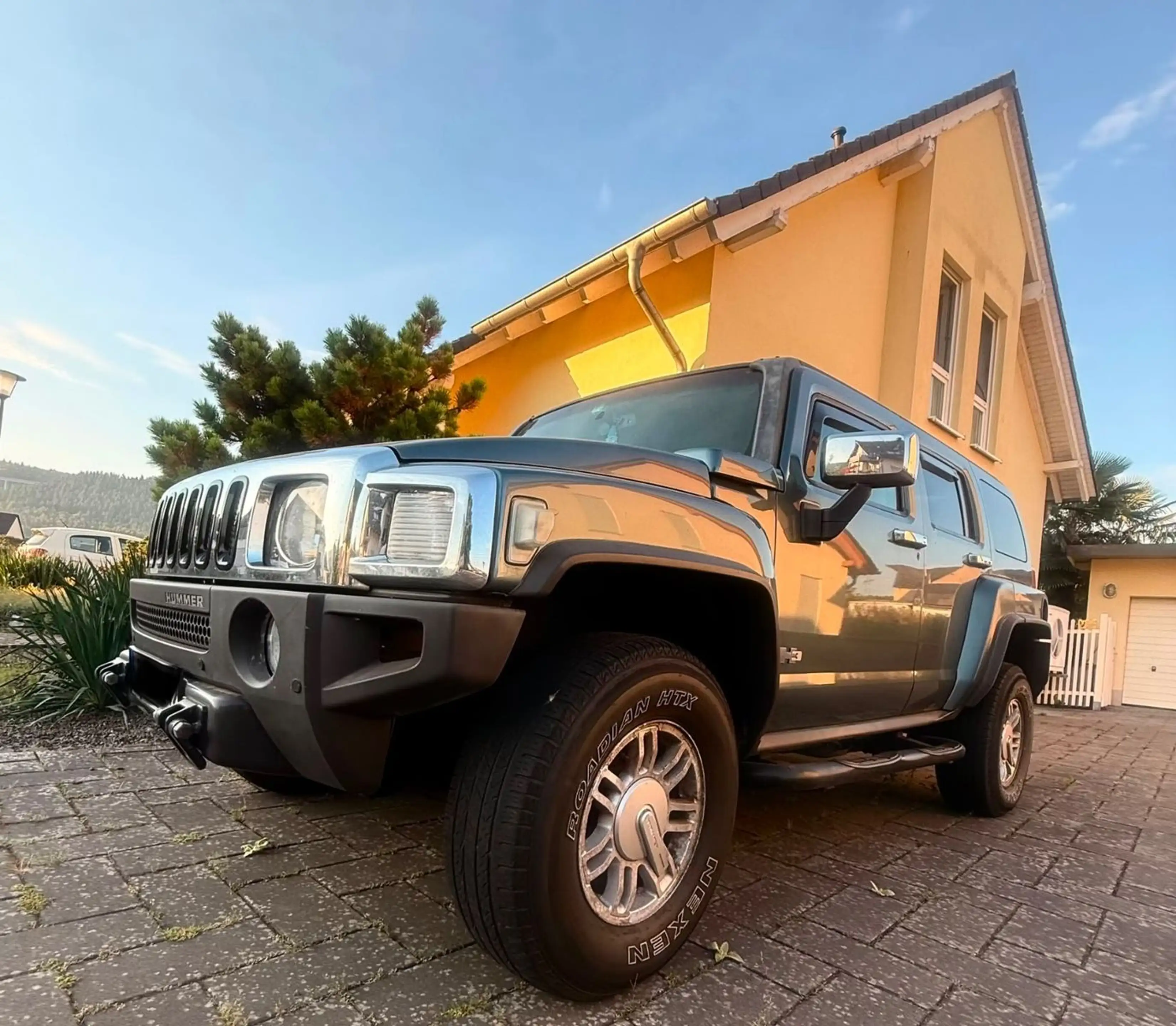 HUMMER H3 3,7 4WD — photo 12
