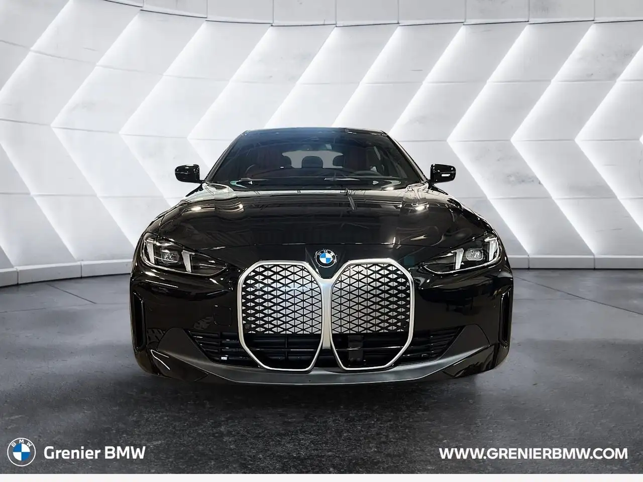 BMW i4 photo BMW i4