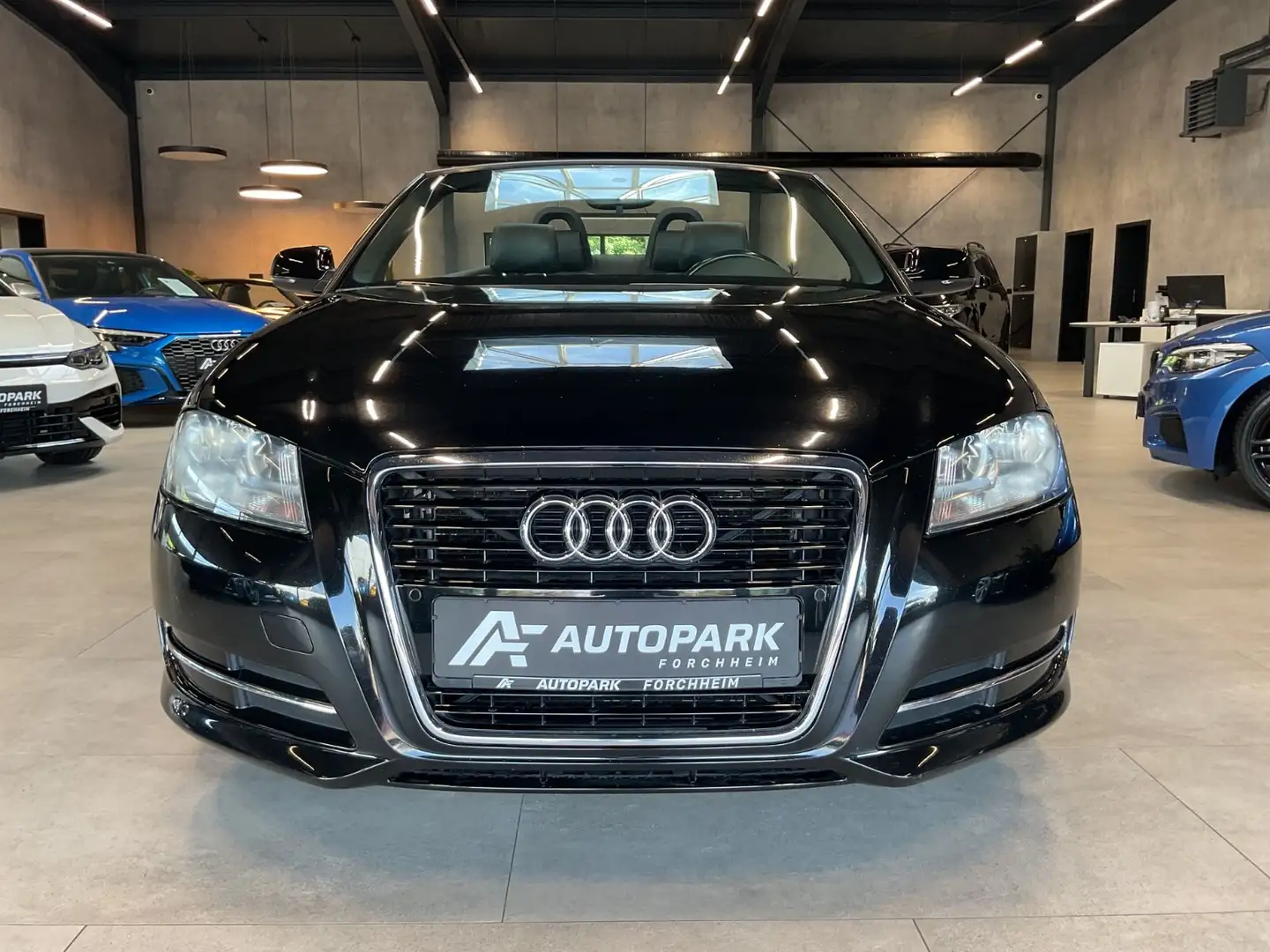 Audi A3 Cabrio 1.8 TFSI Leder Sitzh. Sportsitze 17" Schwarz - 2