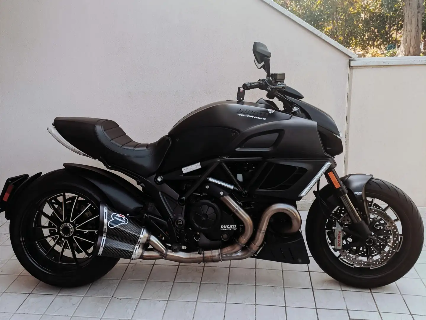 Ducati Diavel dark abs 1200 Чорний - 1