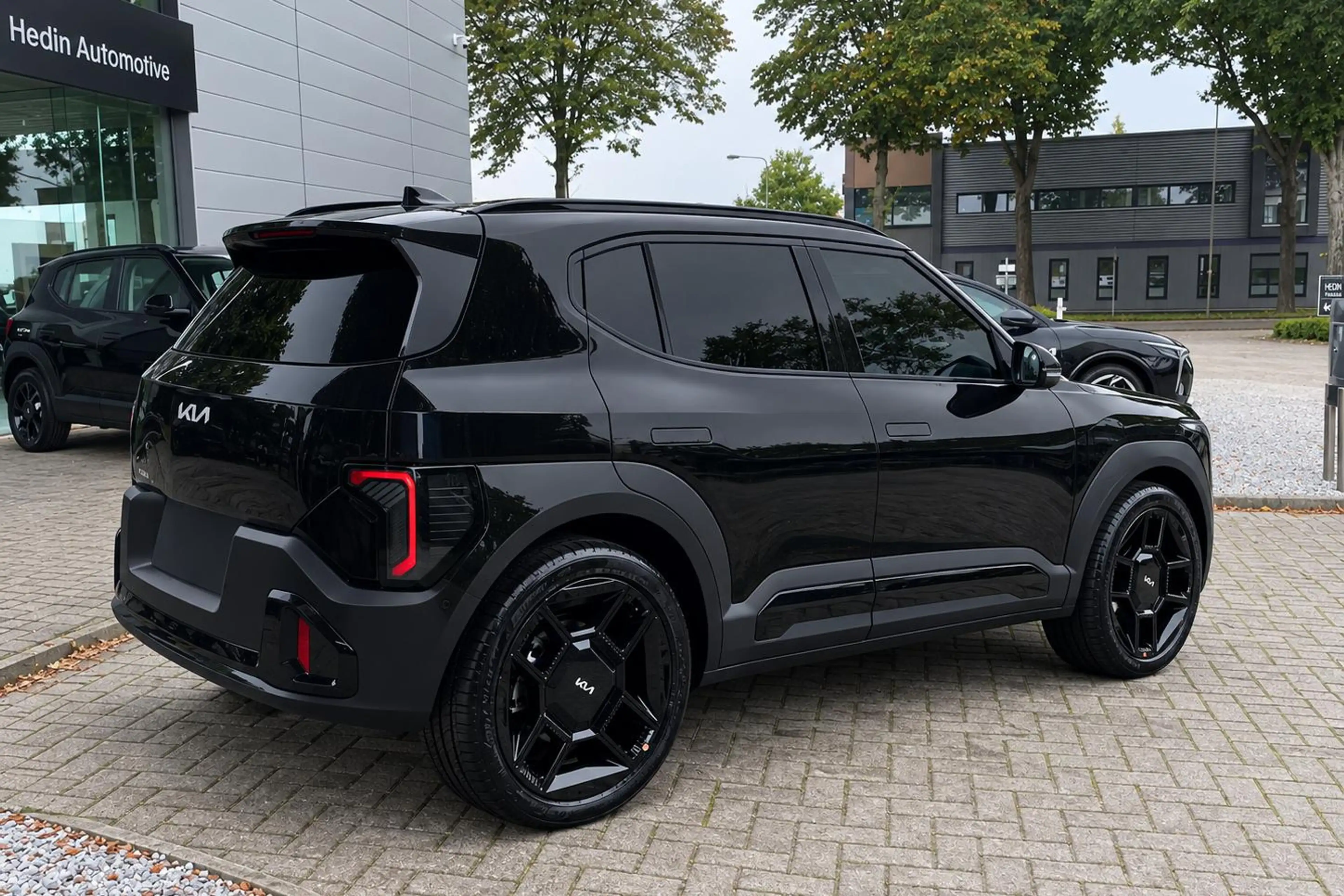 Kia EV2 Black-Line 61 kWh | Showroom actie | Roermond | In — photo 2