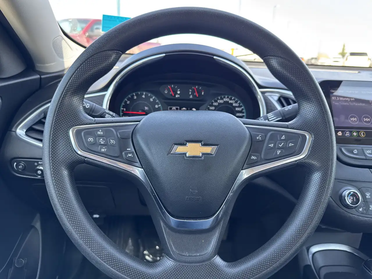 Chevrolet Malibu снимка Chevrolet Malibu