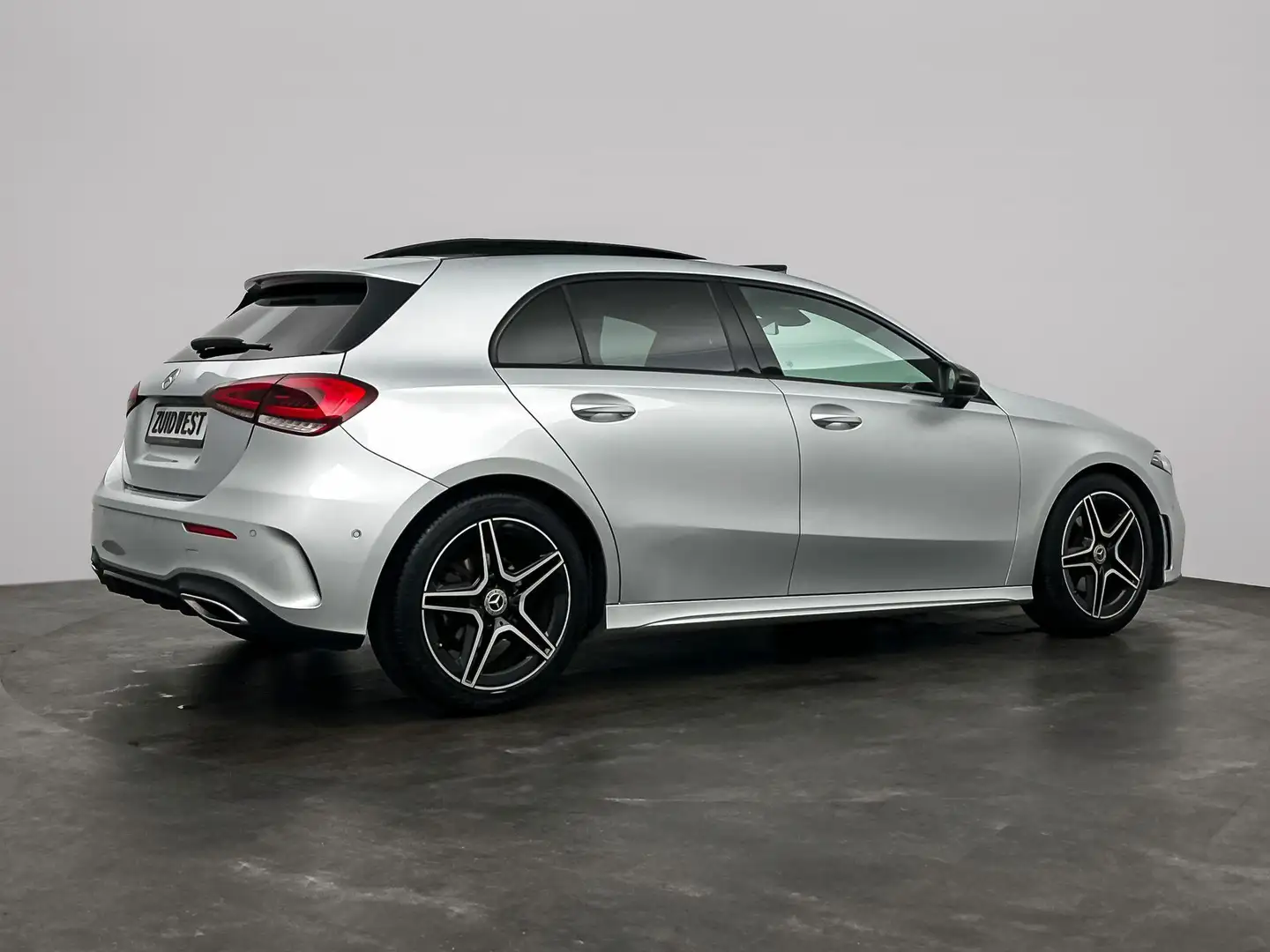 Mercedes-Benz A-Klasse 2.0 Pano Sfeer Camera Srebrny - 2