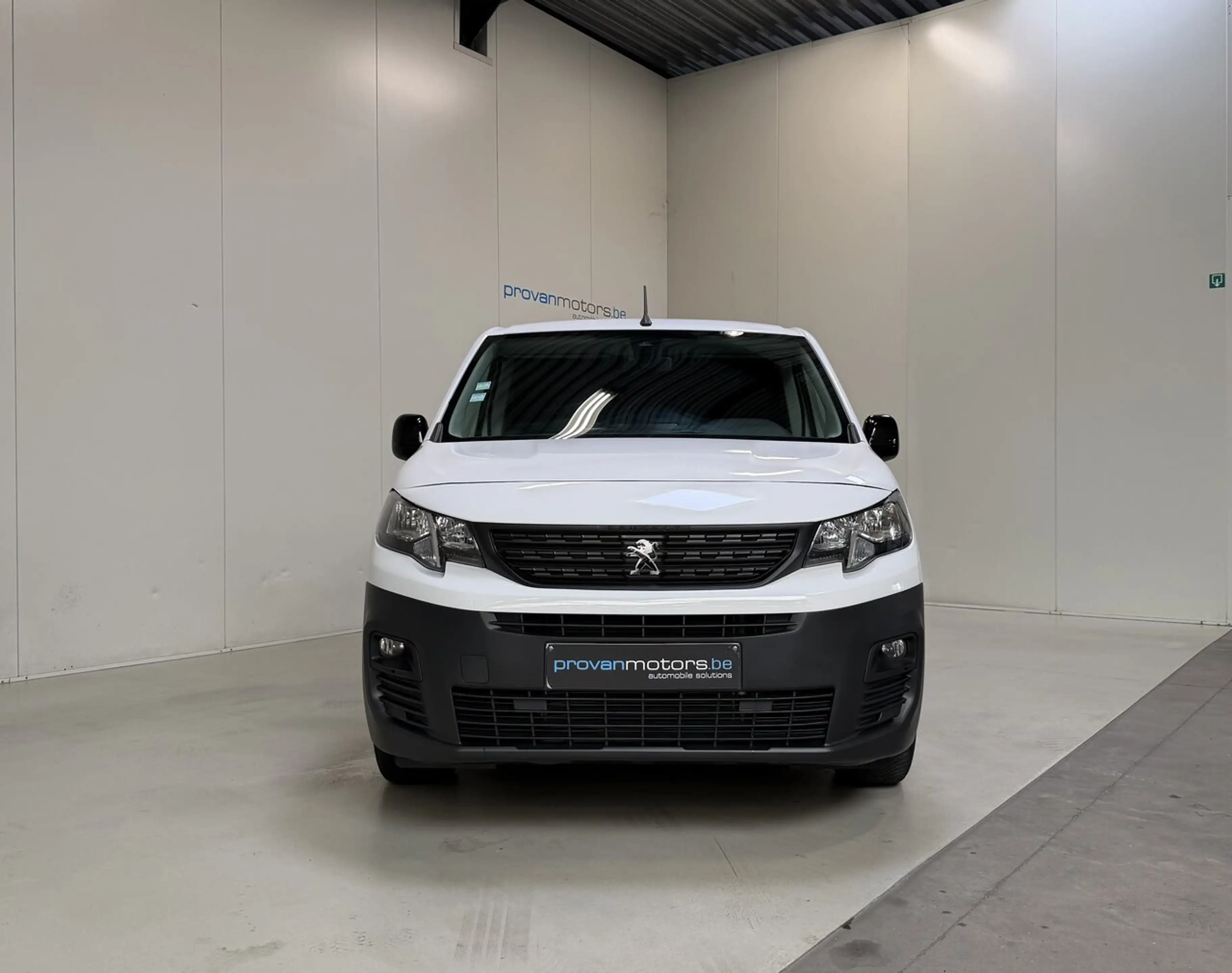Peugeot Partner 1.5d Lichte Vracht Autom. 2PL - Airco - GPS - T... — photo 23