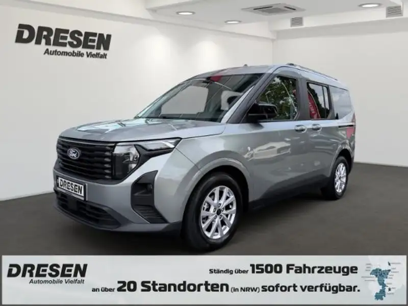FORD Tourneo