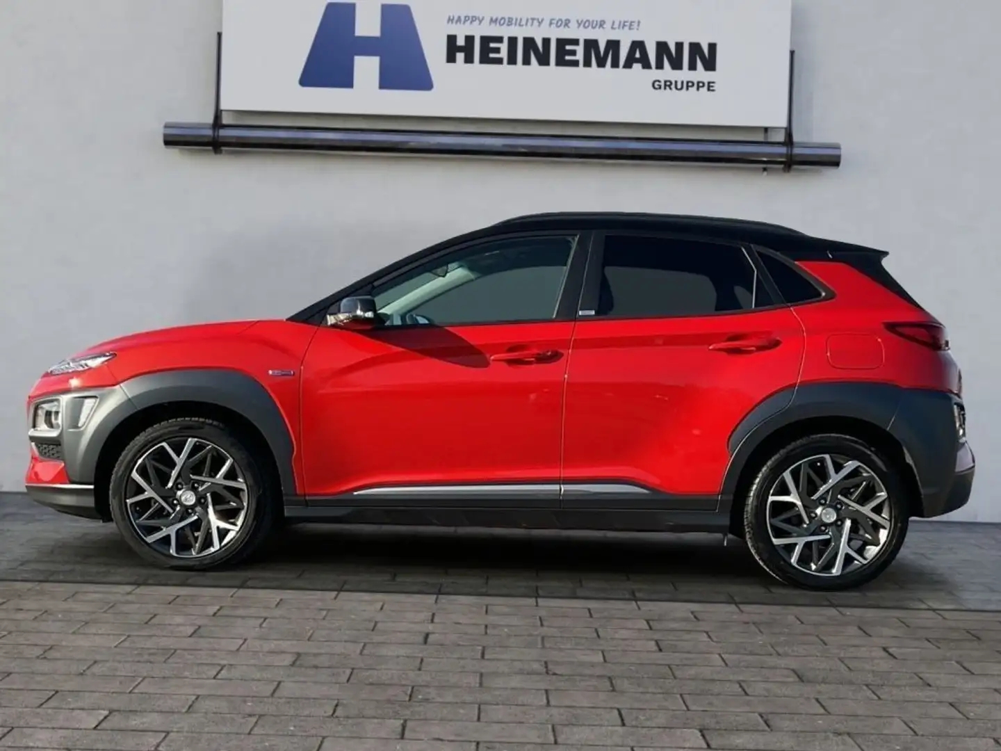 Hyundai KONA Hybrid 1.6 GDI DCT Style Navi Sitzh. PDC crna - 2