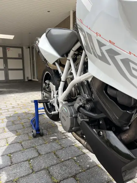 KTM 990 SUPER DUKE - foto 7