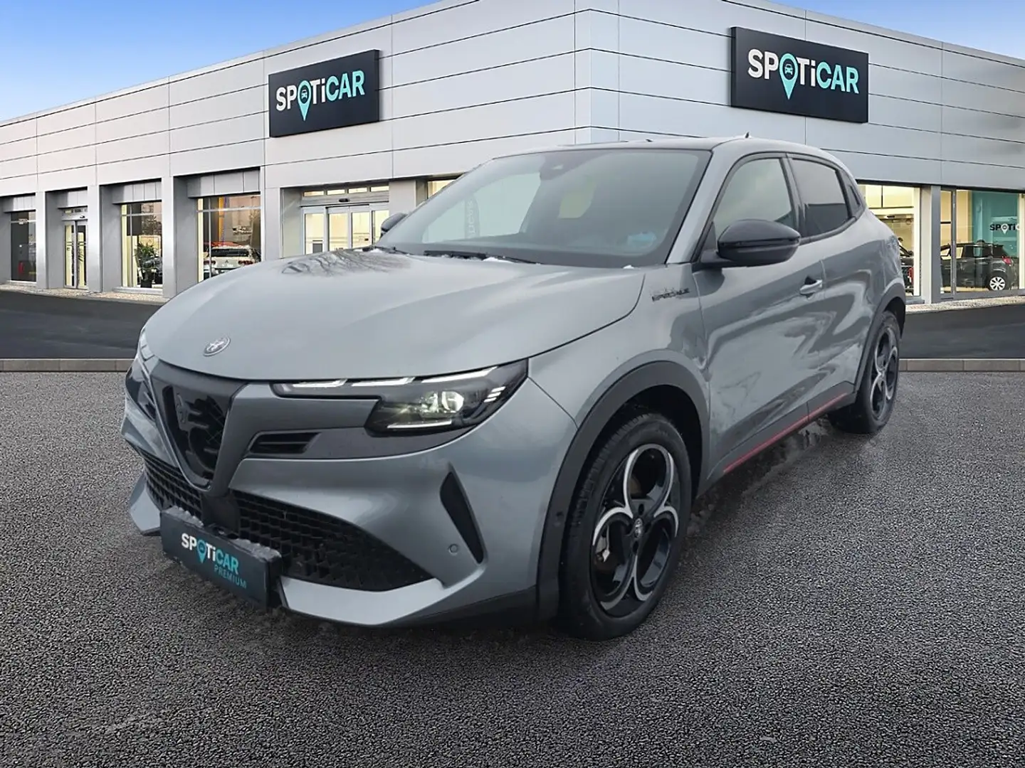 Alfa Romeo Junior Ibrida Speciale 1.2 MHEV e-DCT6 Grau - 1