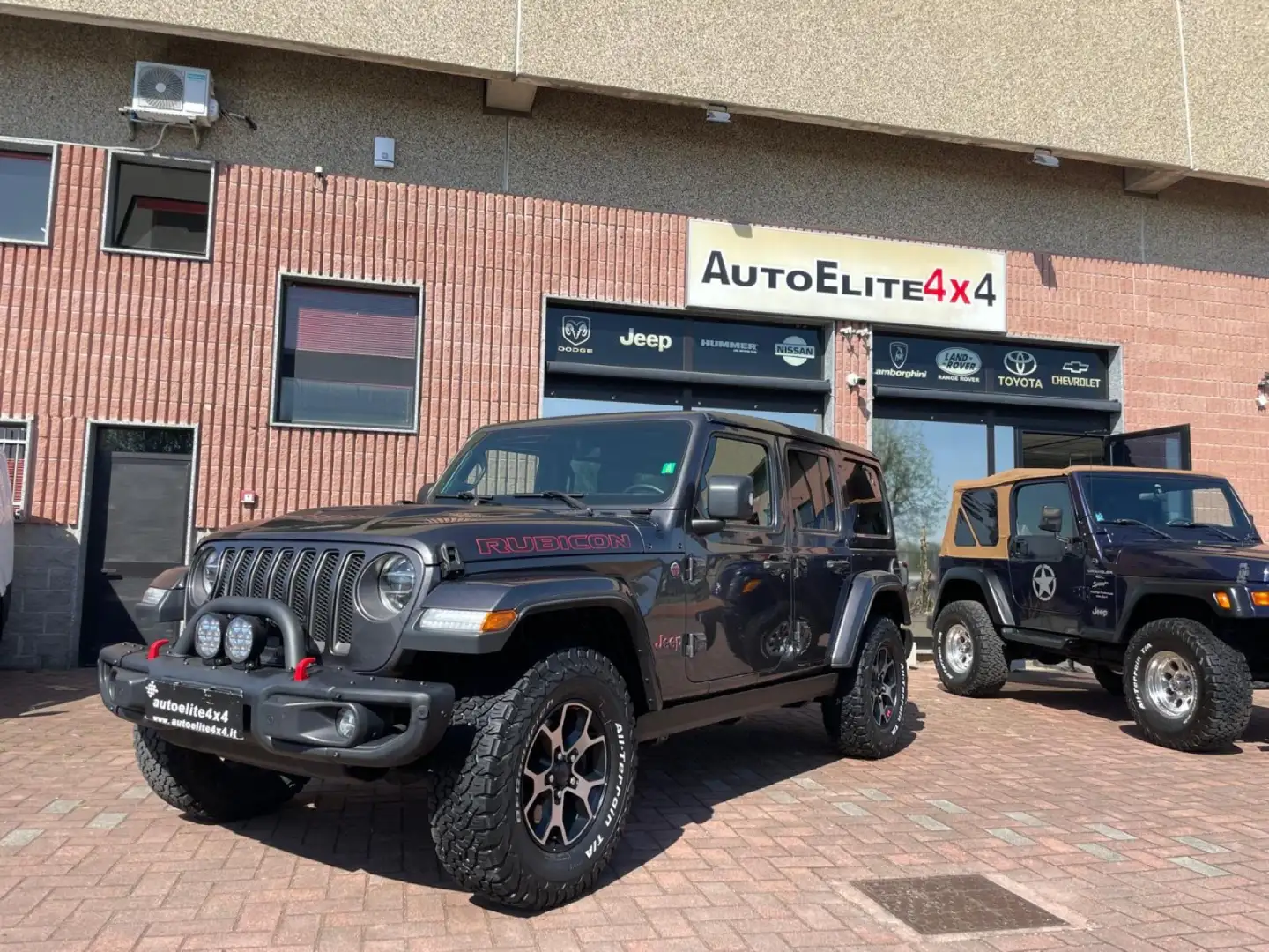Jeep Wrangler Unlimited 2.2 Mjt II Rubicon SKY ONE TOUCH Grigio - 1