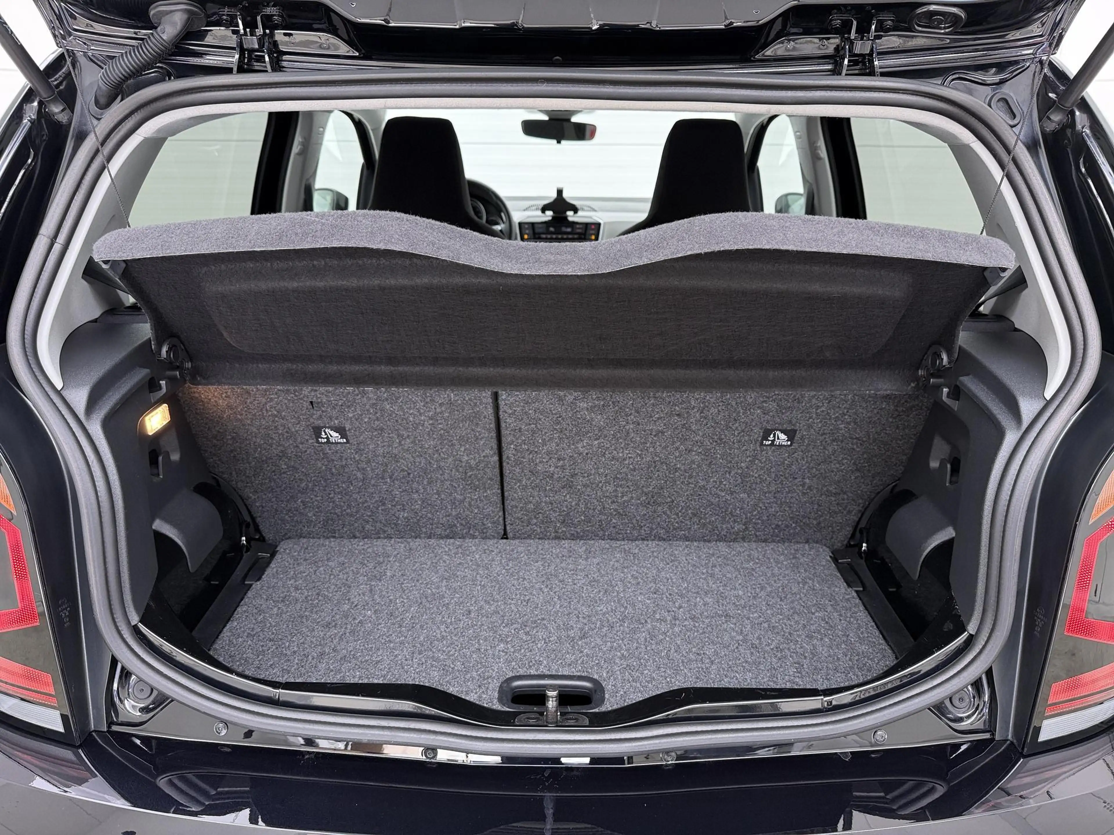 Volkswagen e-up! e-up | Camera | Parkeerhulp | Stoelverwarming | Ai — photo 8