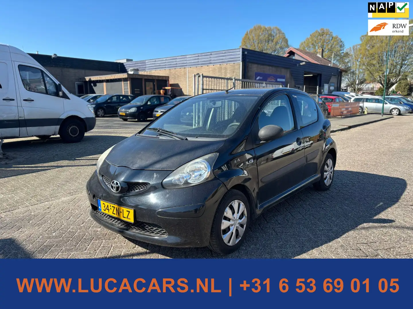Toyota Aygo 1.0-12V EXPORT / HANDEL Black - 1