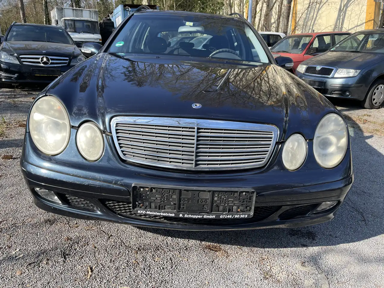 Mercedes-Benz E 200