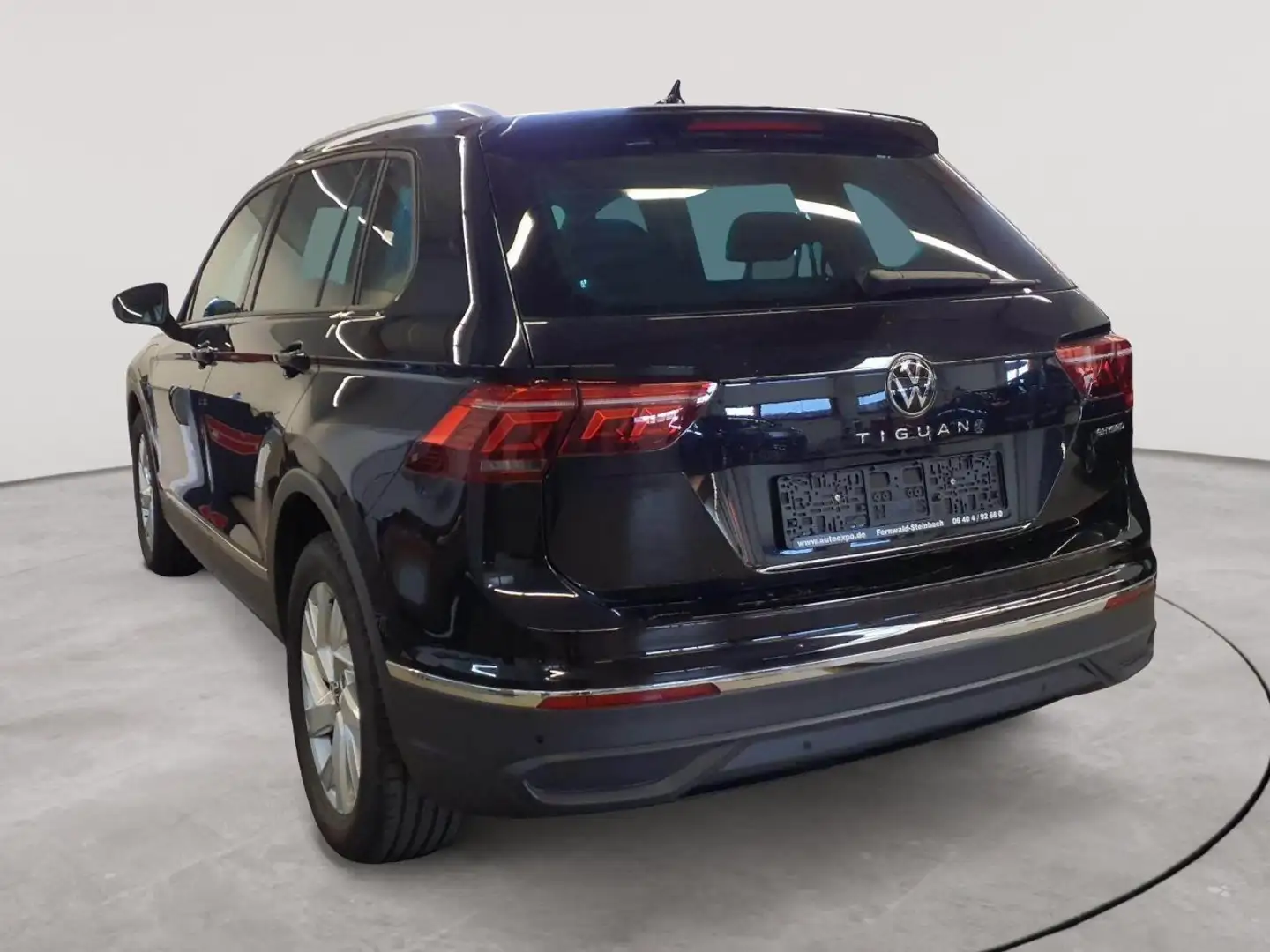 Volkswagen Tiguan Tiguan 1.4 eHybrid ACTIVE AHK NAV Schwarz - 2