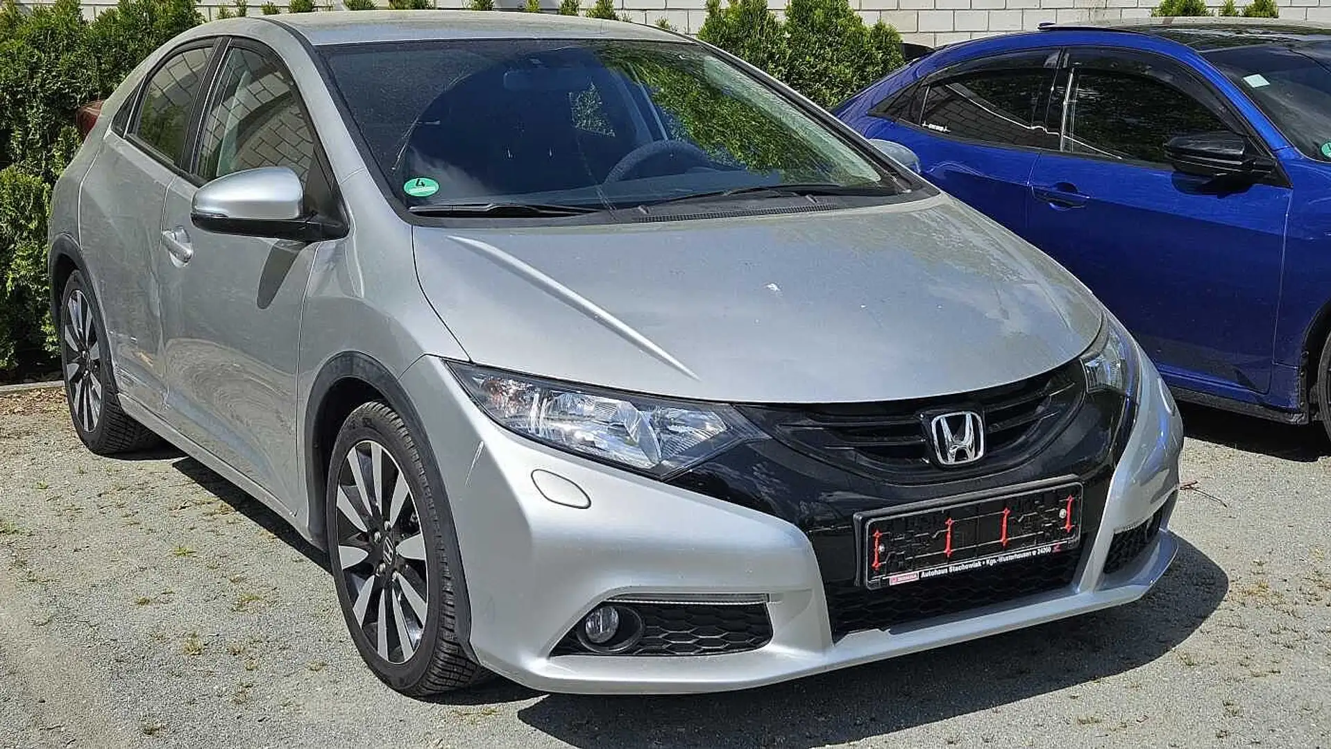 Honda Civic 1.8 i-VTEC Automatik Sport Grijs - 1