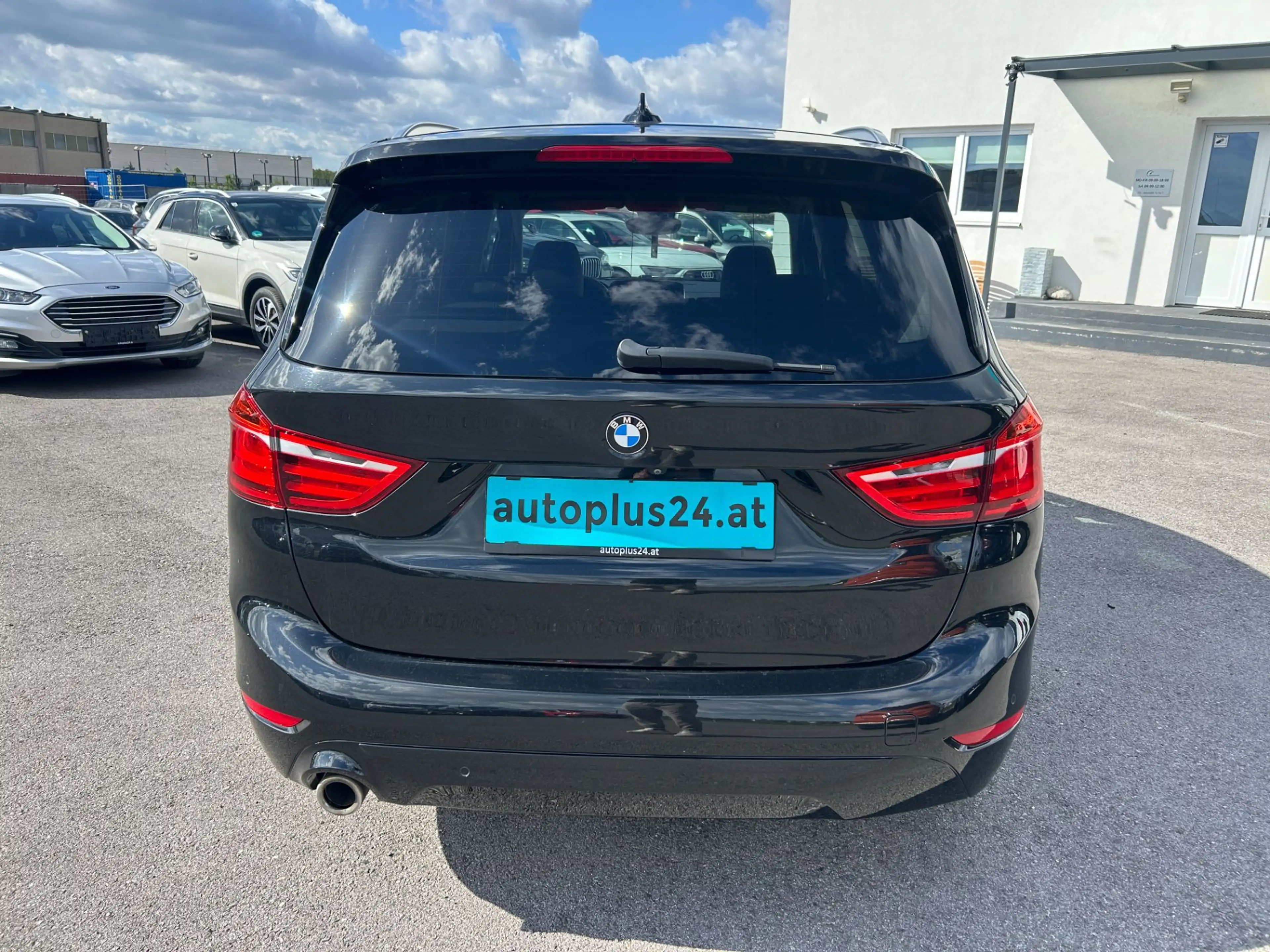 BMW 216 d Gran Tourer Sport Line — photo 7