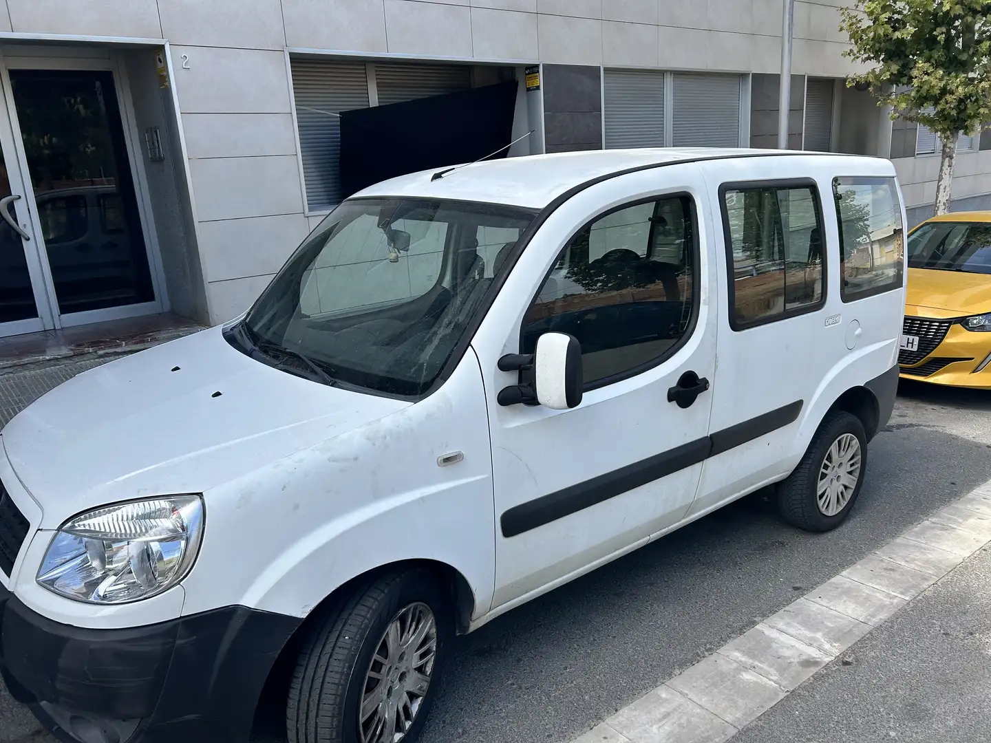 Fiat Doblo Dobló Cargo 1.3Mjt Base - 1